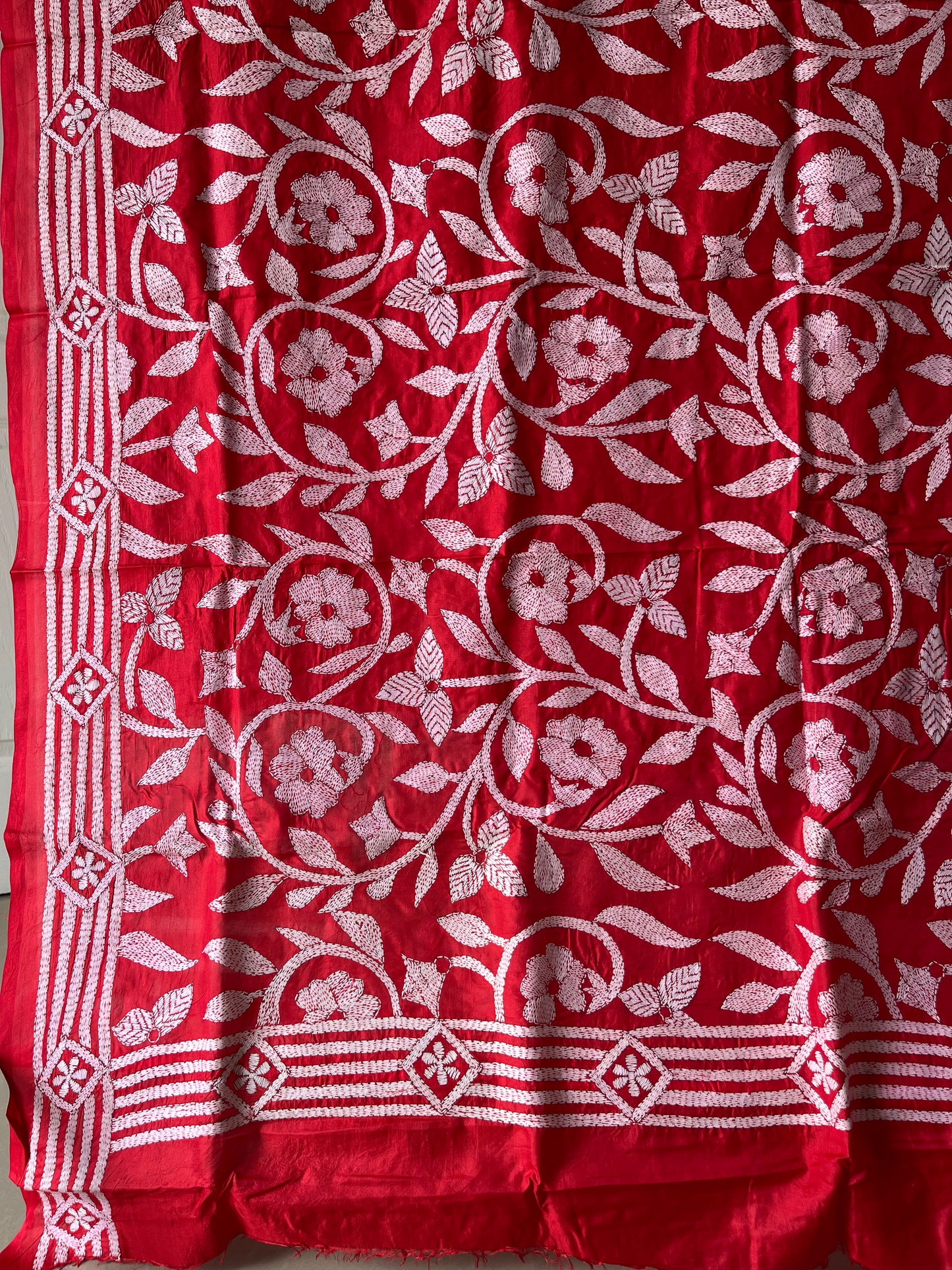 Red Kantha Stitch Hand Embroidary Full Work Pure Banglore Silk Dupatta. (With Silk Mark)