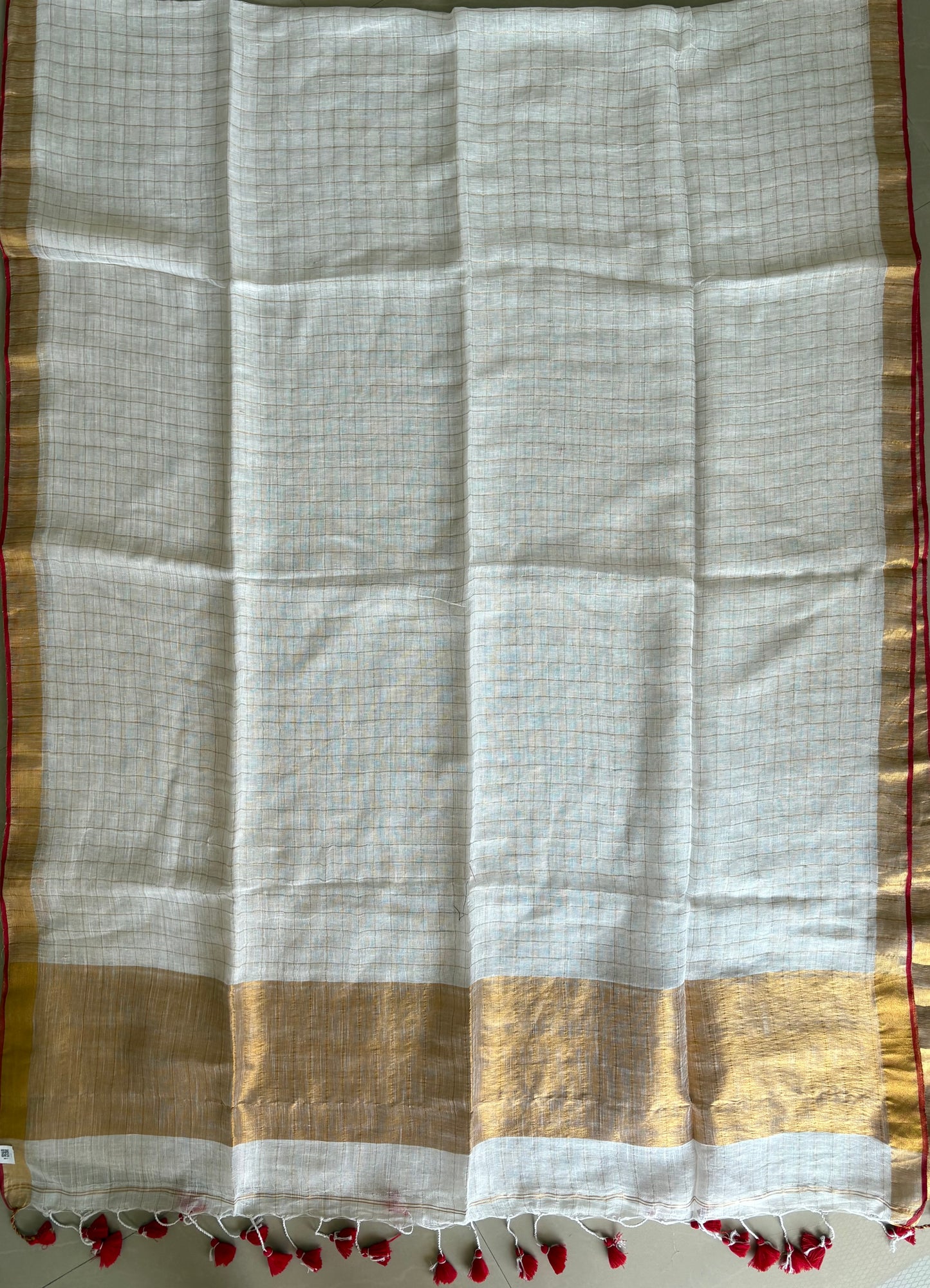 Pure Linen By Linen handloom Saree (handloom marked)