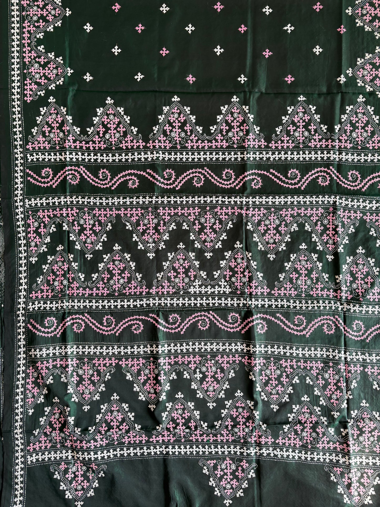 Gujrati Stitch/Kutch Hand Embroidered Art Silk Saree