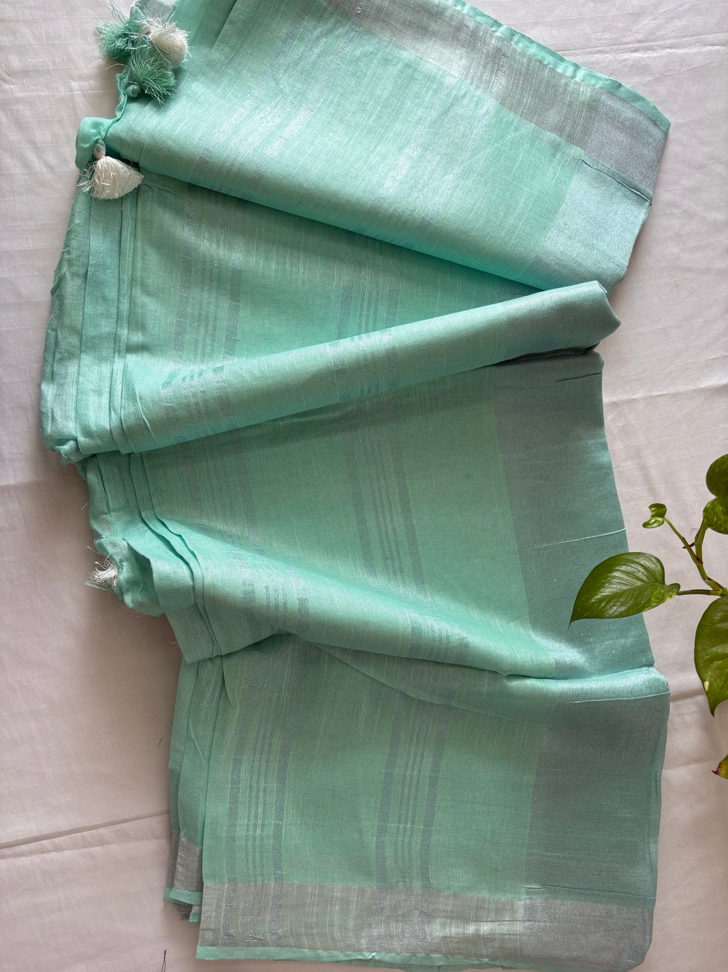 Cotton Linen Saree With running Blouse
