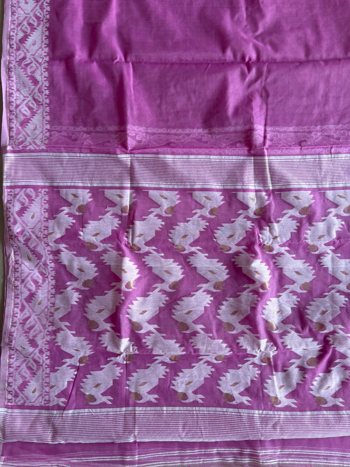 Dhakai/Jamdani Saree