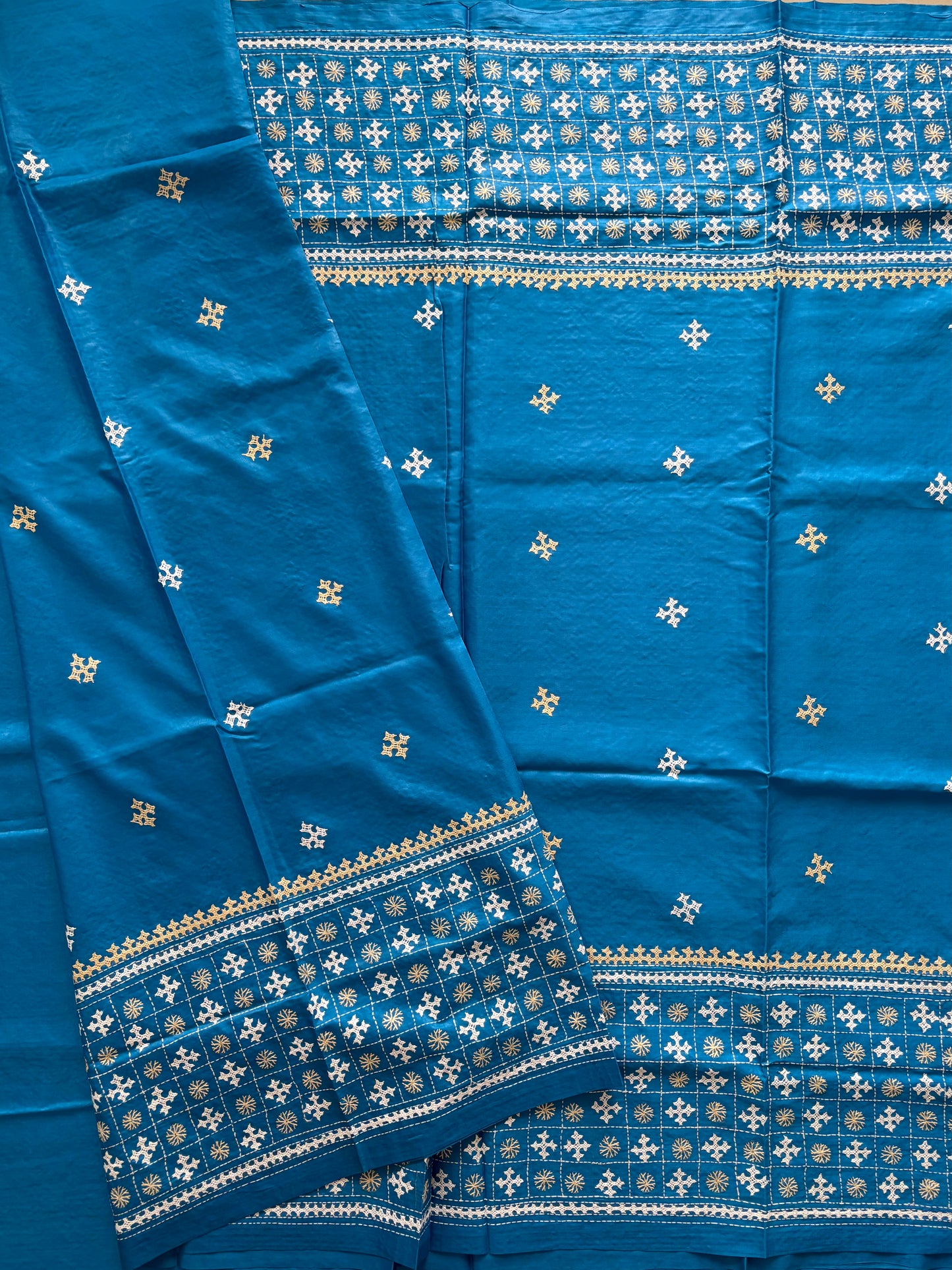 Gujrati Stitch/Kutch Hand Embroidered Art Silk Saree