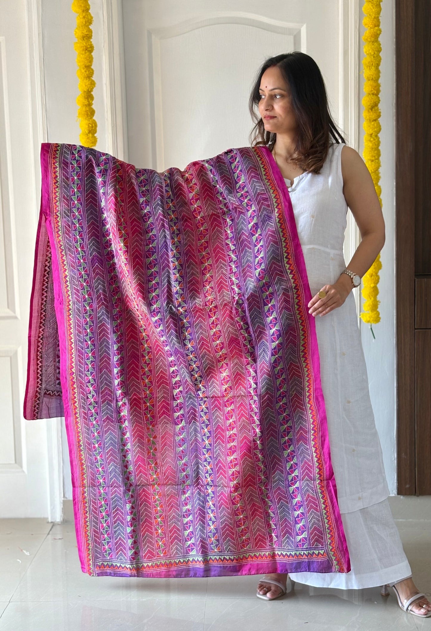 Kantha Hand Embroidary Full Work Tye Dye Semi Tusshar Silk Dupatta