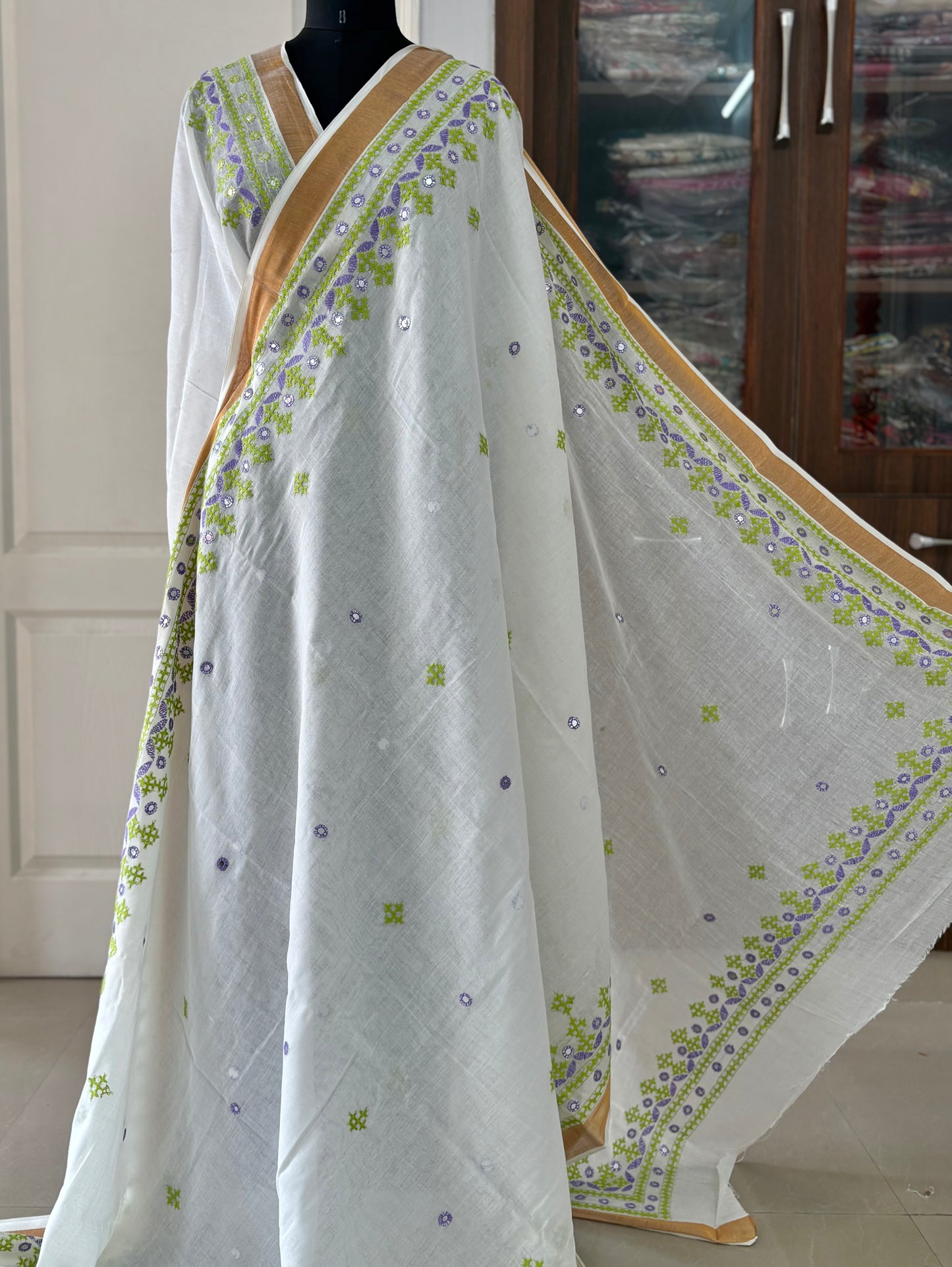 Gujrati Stitch/Kutch Hand Embroidered South Cotton Saree