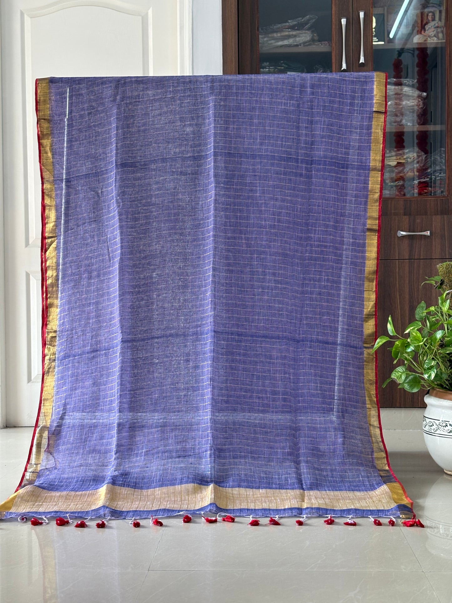 Handloom woven pure Linen By Linen Saree
