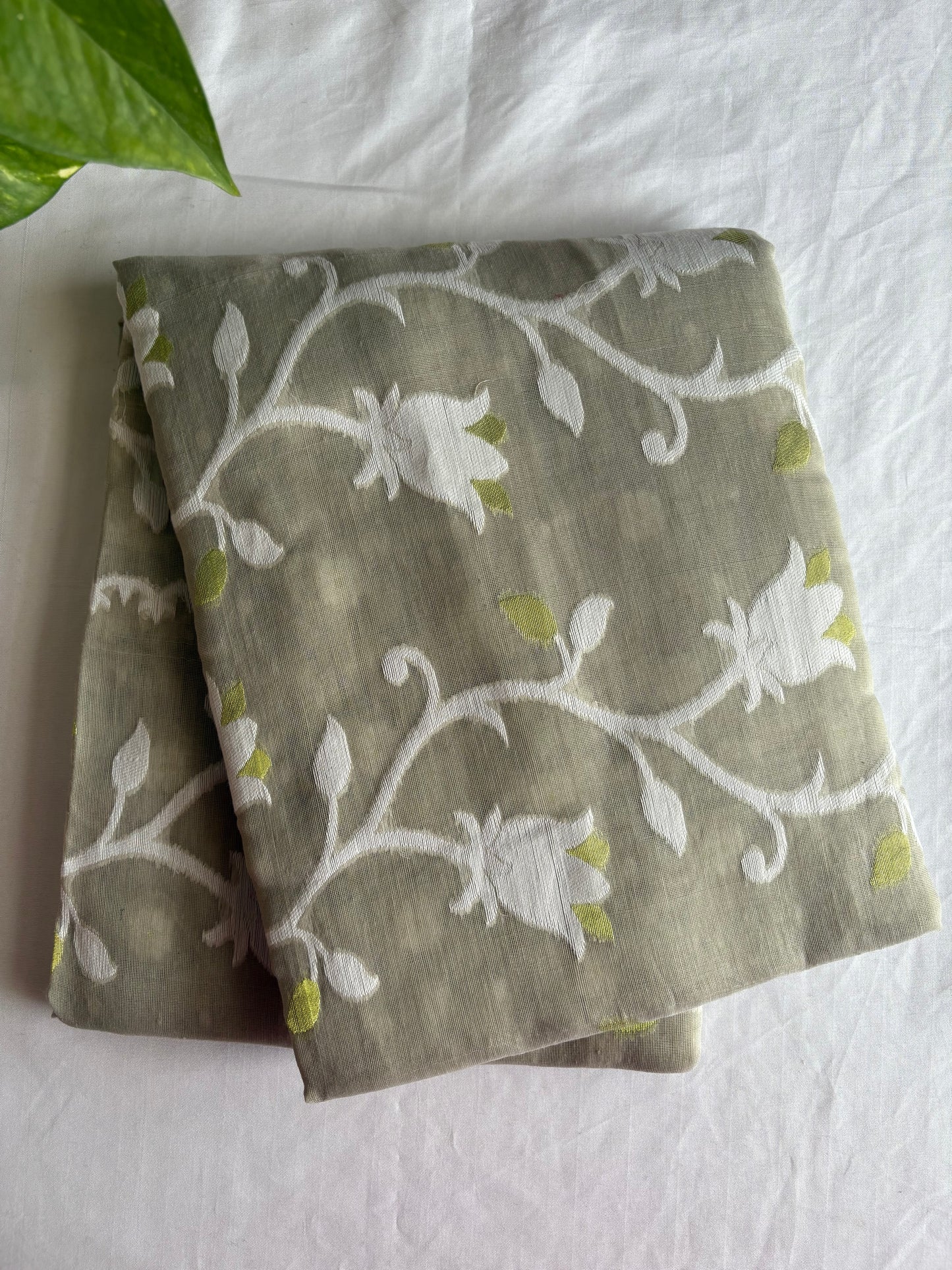 Grey Soft Dhakai/Jamdani Saree