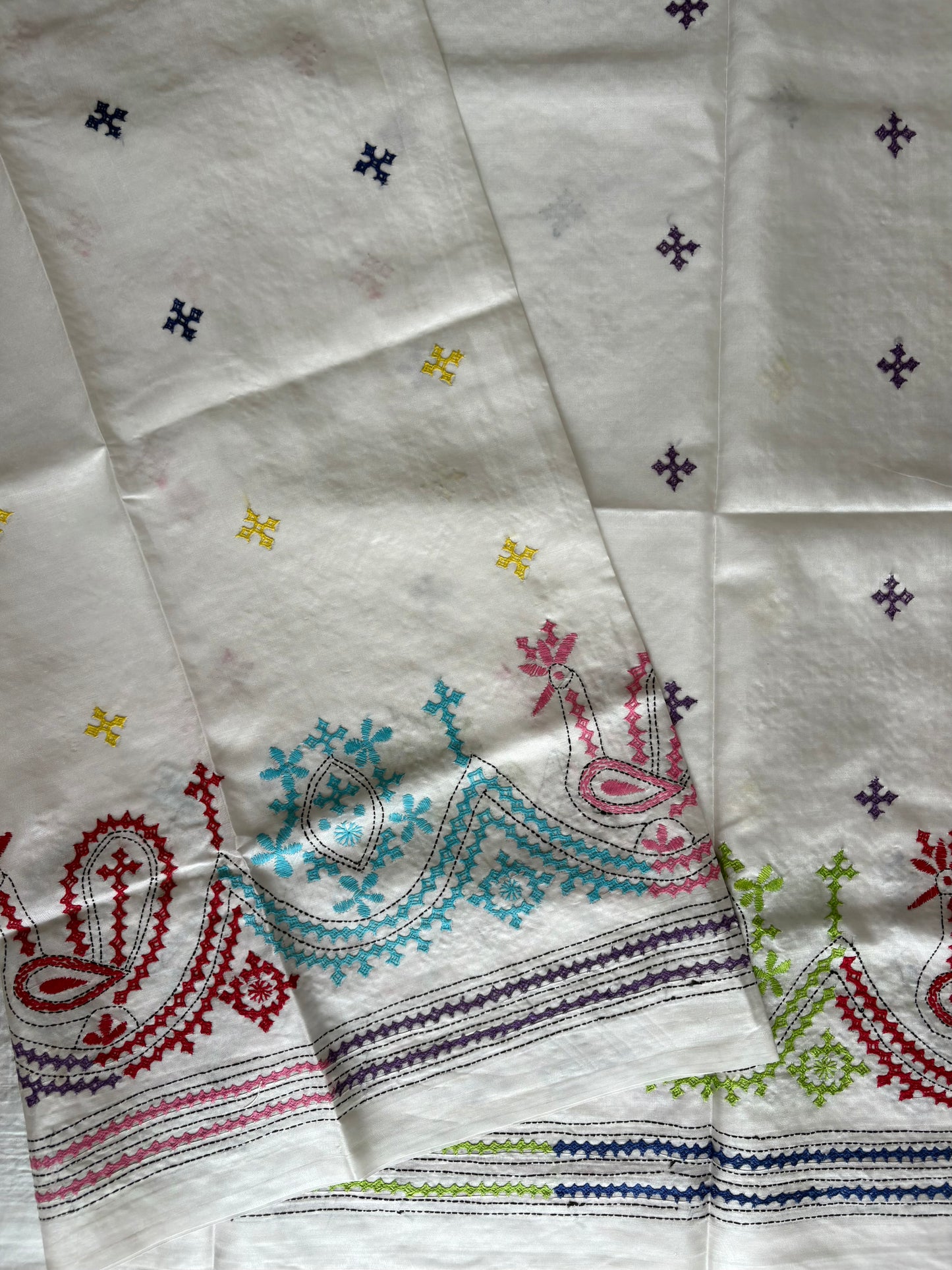 Gujrati Stitch/Kutch Hand Embroidered Art Silk Saree