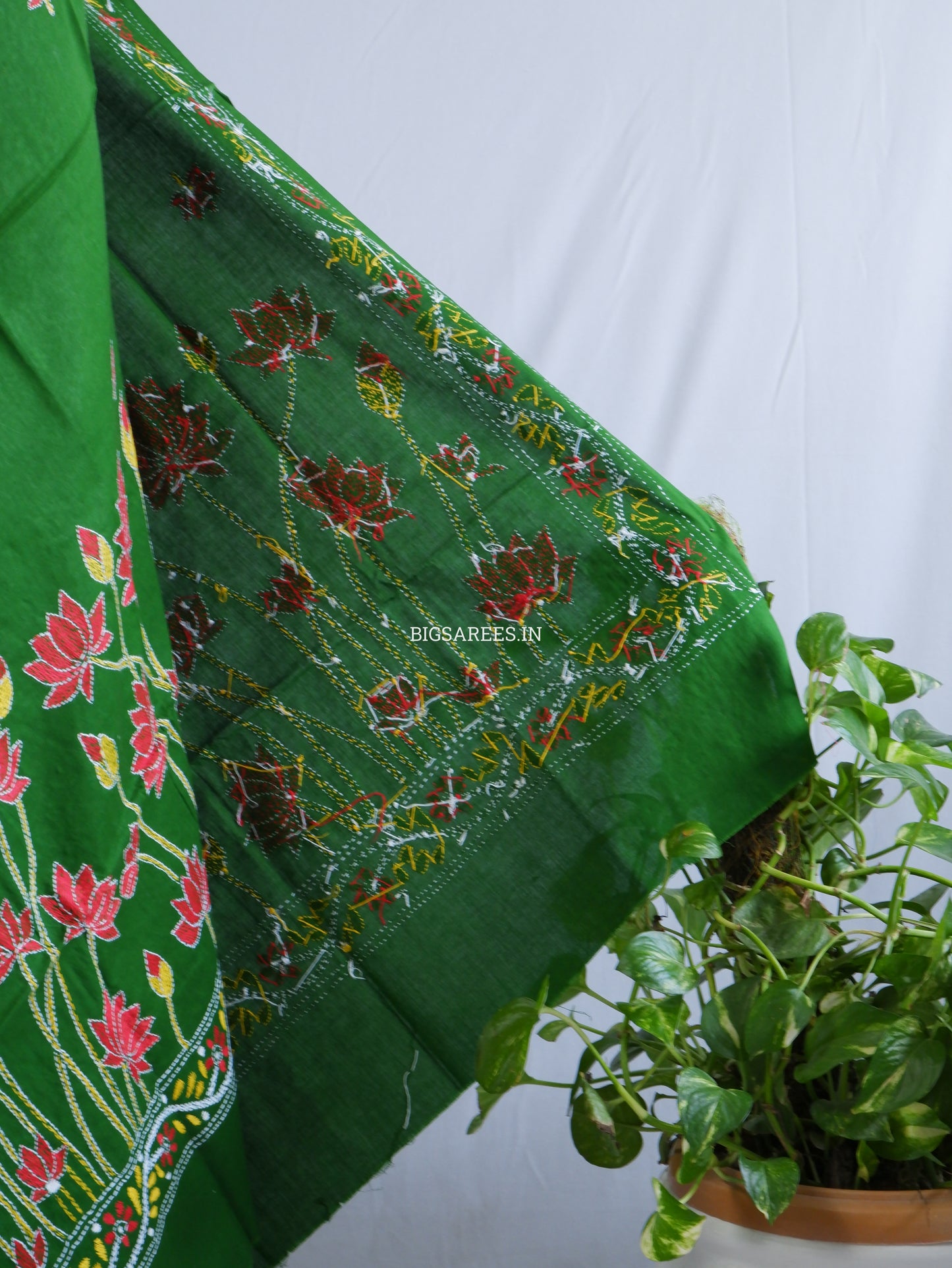 Hand-Embroidered Kantha Stitch Dupatta | Khadi Cotton | Green