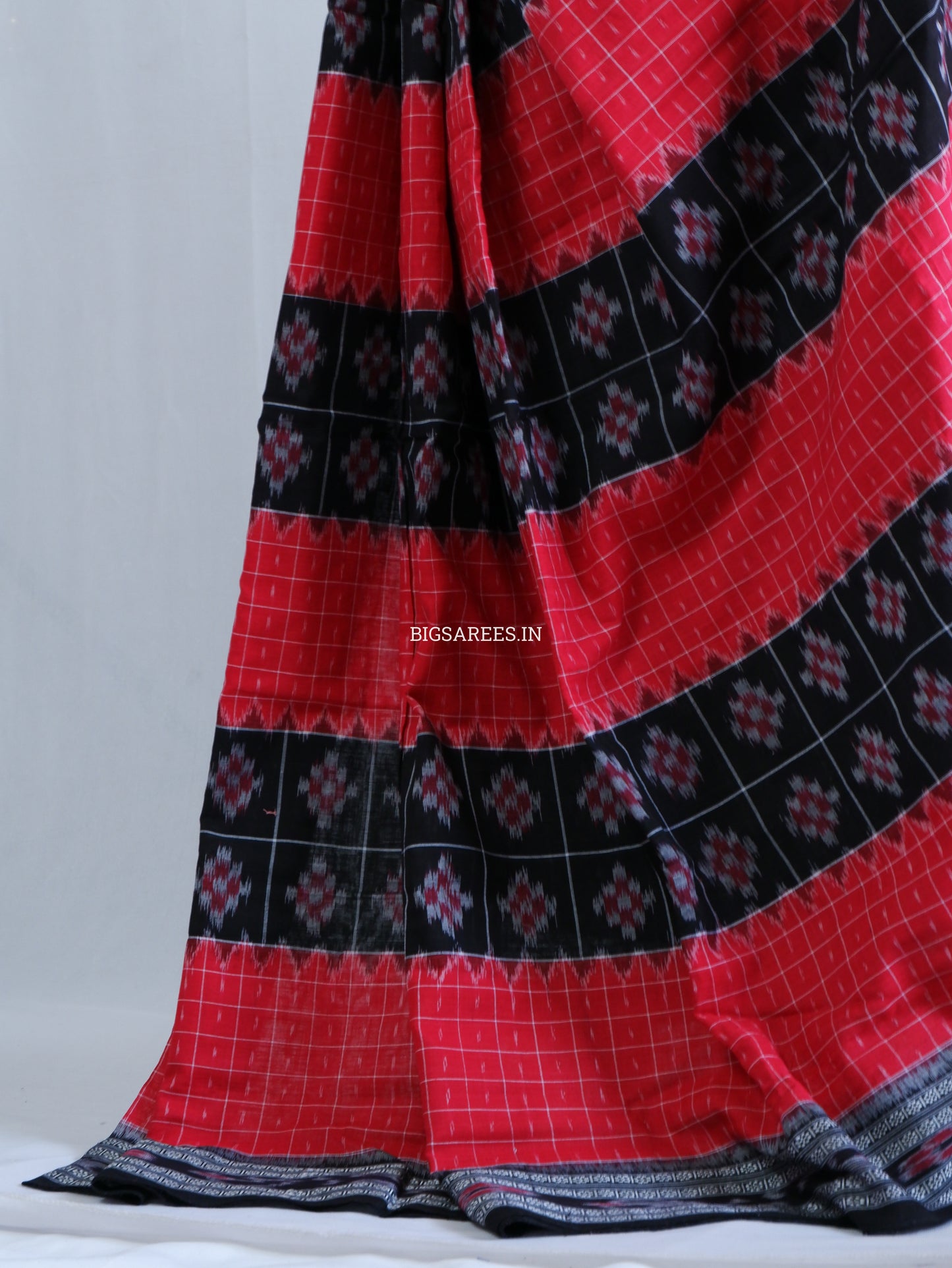 Sambalpuri Ikat Handwoven Saree | Cotton | Red/Black