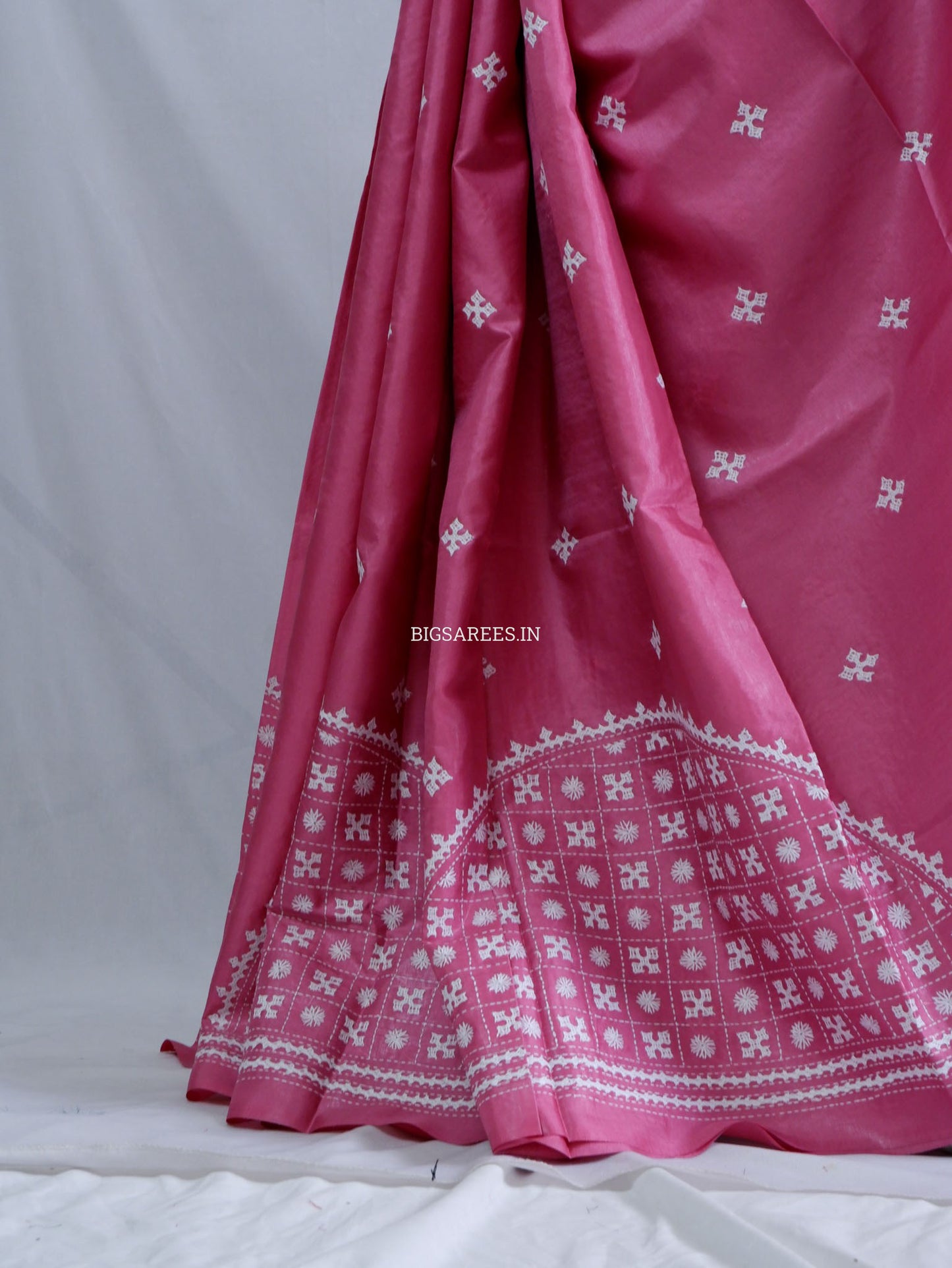 Kutchi/Gujarati Hand Embroidered Saree | Blended Bangalore Silk / Art Silk | Pink