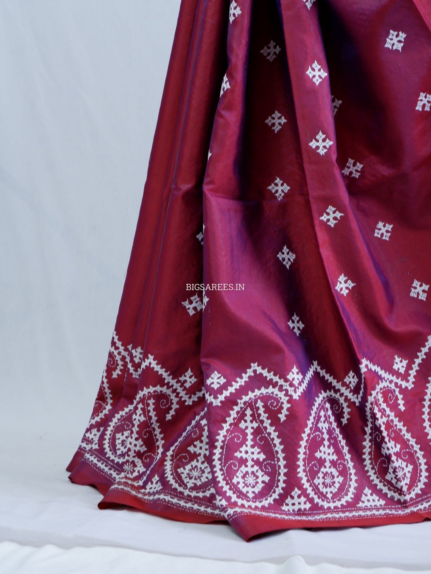 Kutchi/Gujarati Hand Embroidered Saree | Blended Bangalore Silk / Art Silk | Plum Red