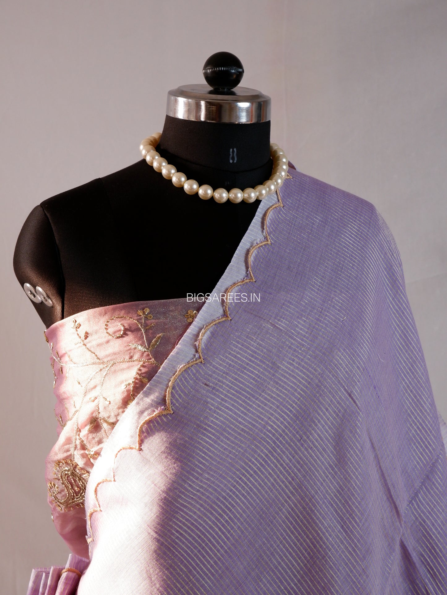 Mul Cotton Saree | Gold Stripes | Lavendar
