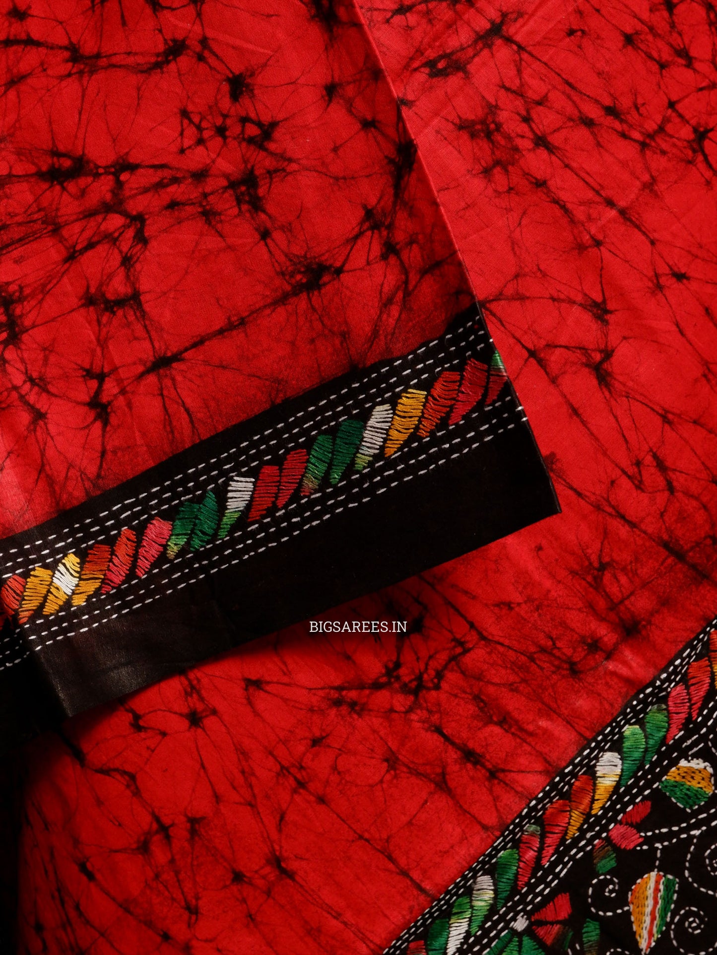 Hand Batik & Kantha Embroidered Dupatta | Cotton | Red/black