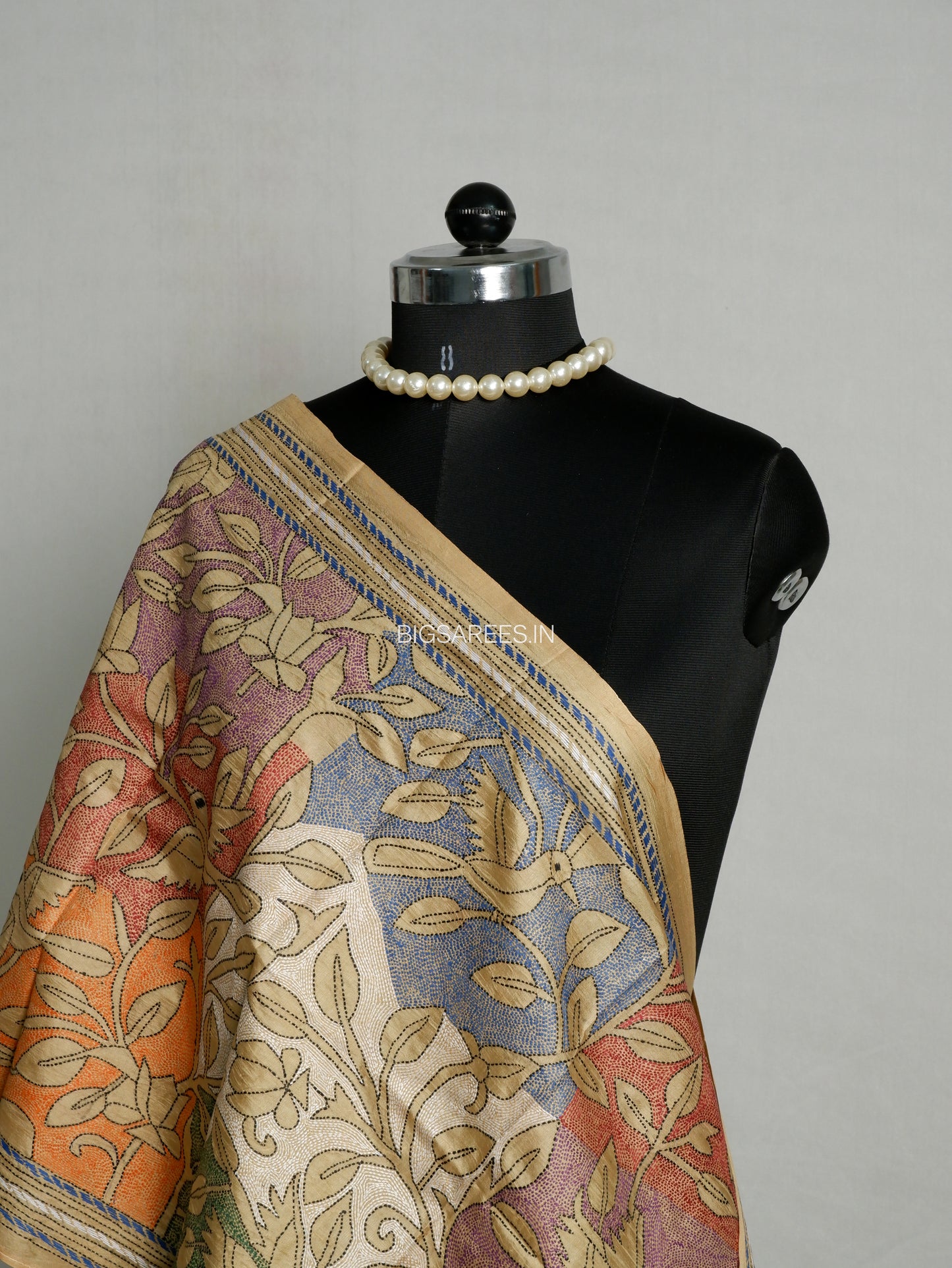 Kantha Pure Silk Stole | Sand | 22" |