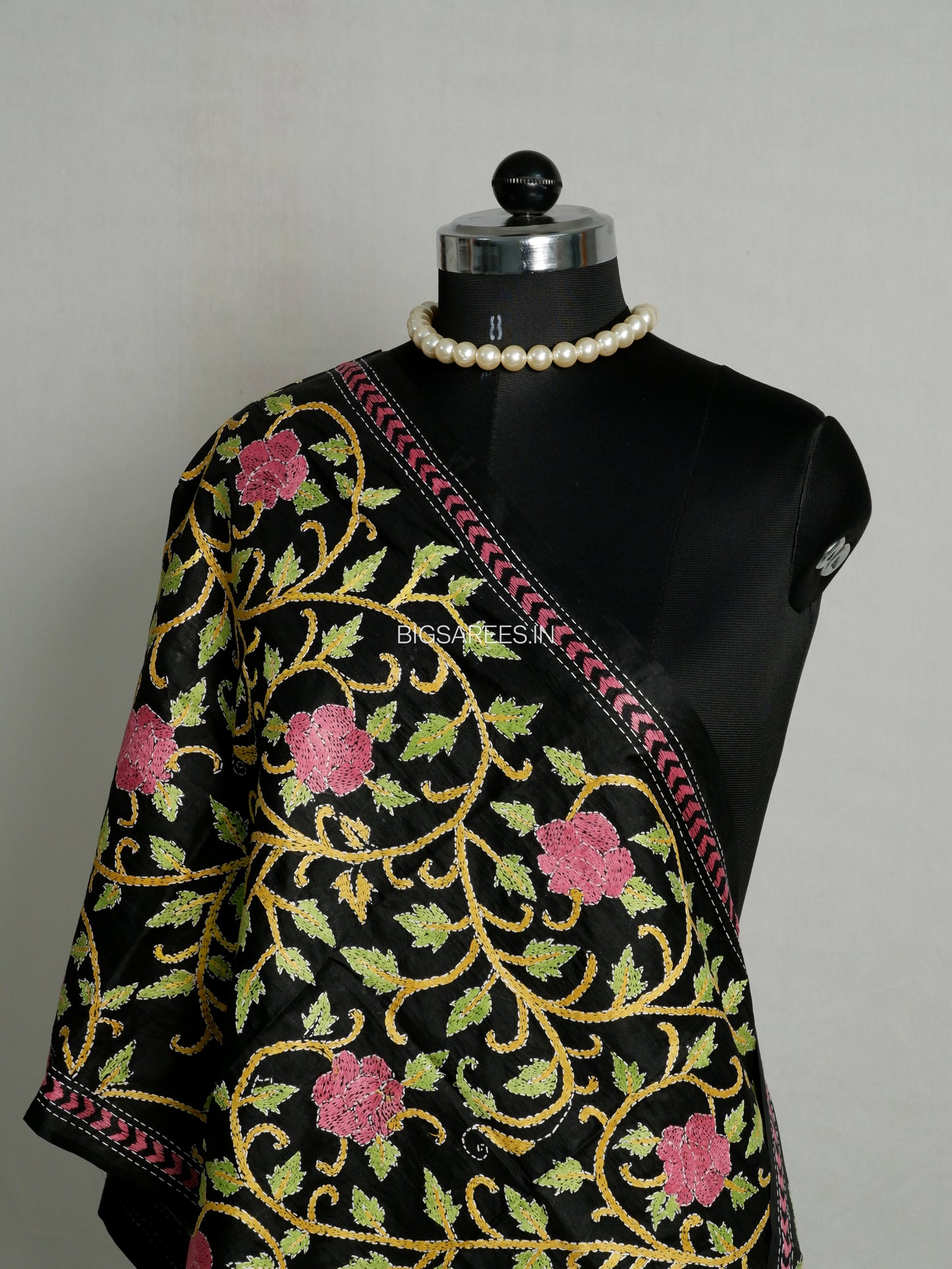 Kantha Pure Silk Stole | Black | 22" |