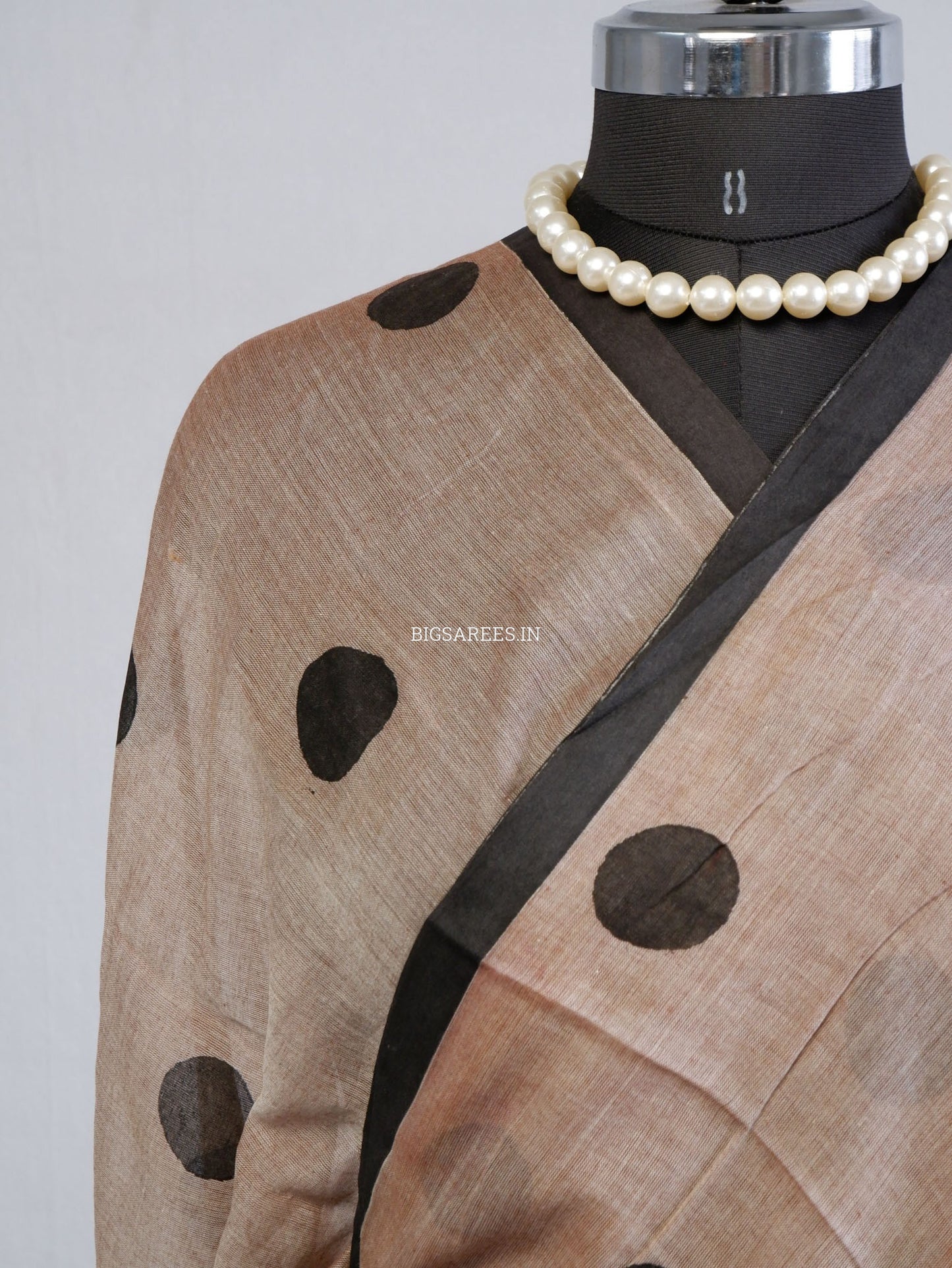 Polka Dot Saree With Blouse | Mul Cotton | Big Polka | Brown