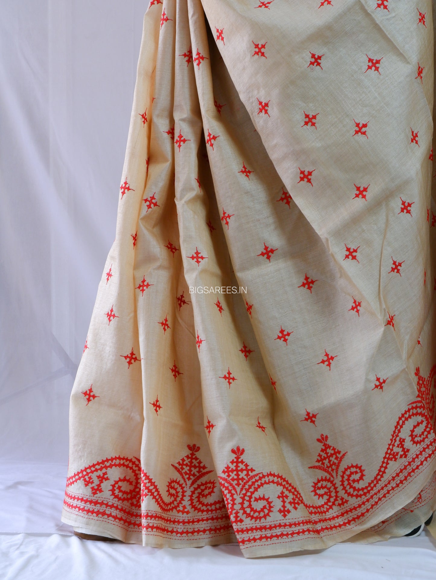 Kutchi Hand Embroidered Saree | Gachi Tassar Silk | Silk Marked | Off White