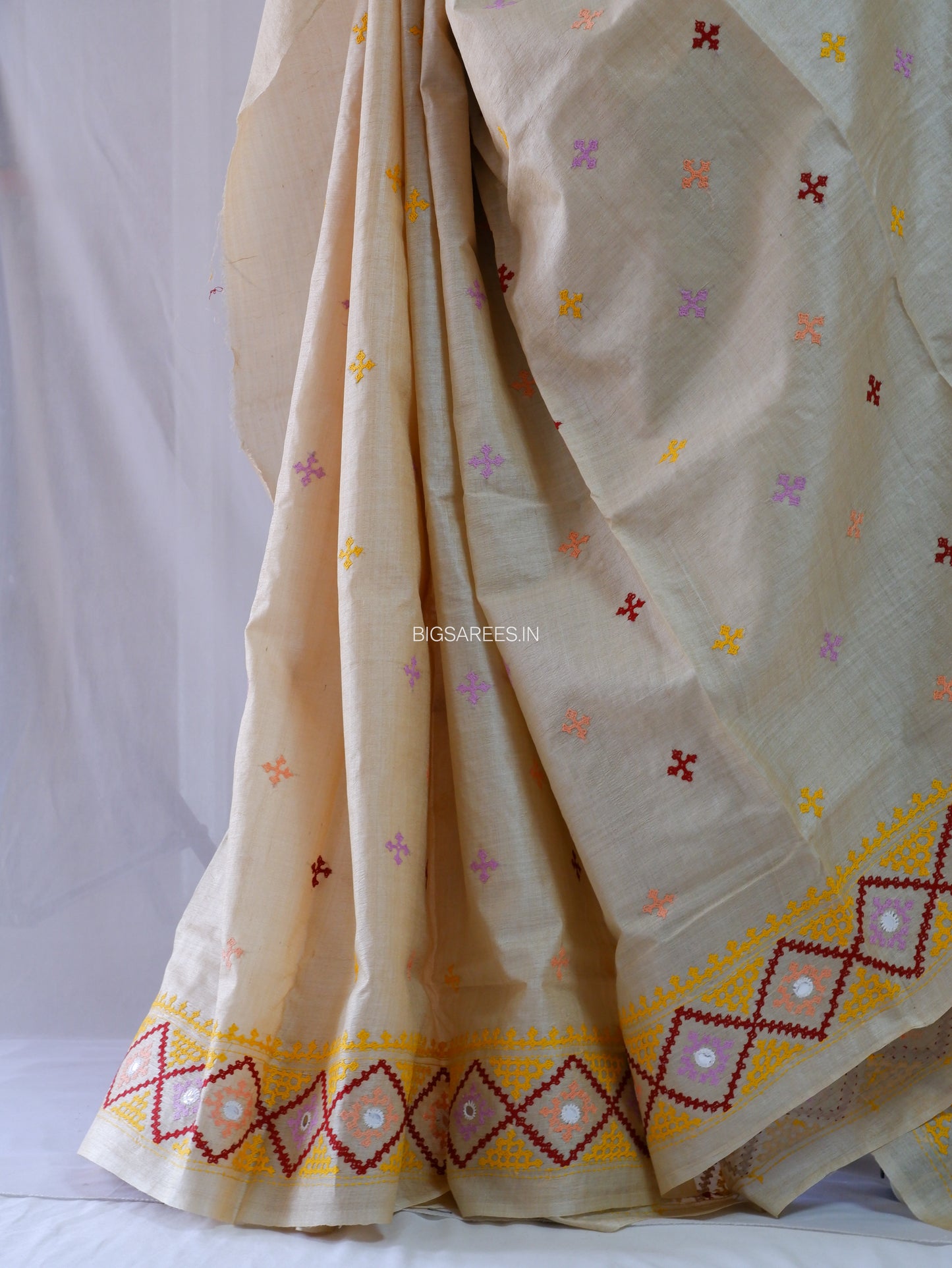 Kutchi Hand Embroidered Saree | Gachi Tassar Silk | Silk Marked | Off White