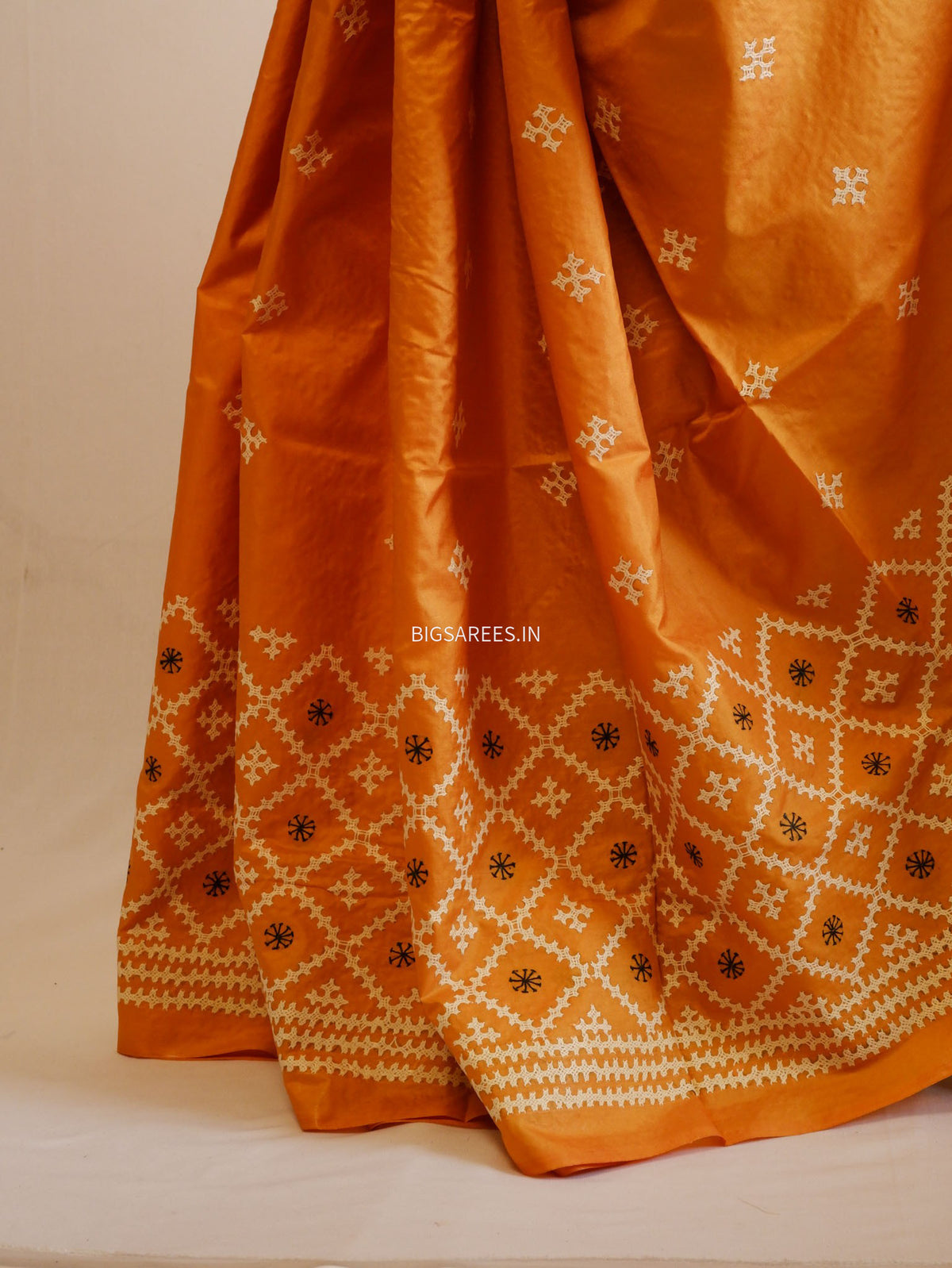 Kutch Hand Embroidered Saree| Pure Bangalore Silk | Silk Marked | Muted Yellow
