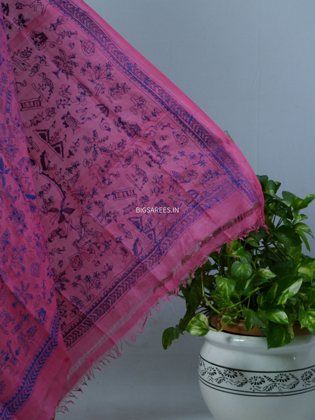 Kantha Hand-Embroidered Dupatta | Semi Tussar Silk | Pink