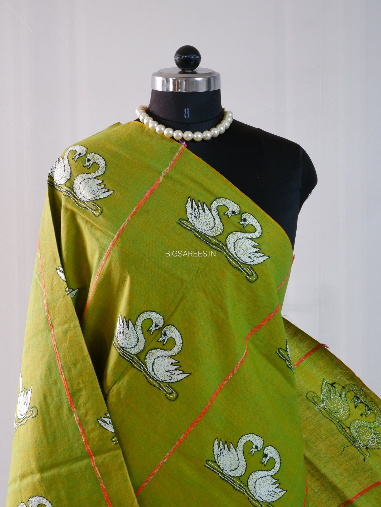 Hand-Embroidered Kantha - Stitch Dupatta | Pure Khesh Cotton | Green