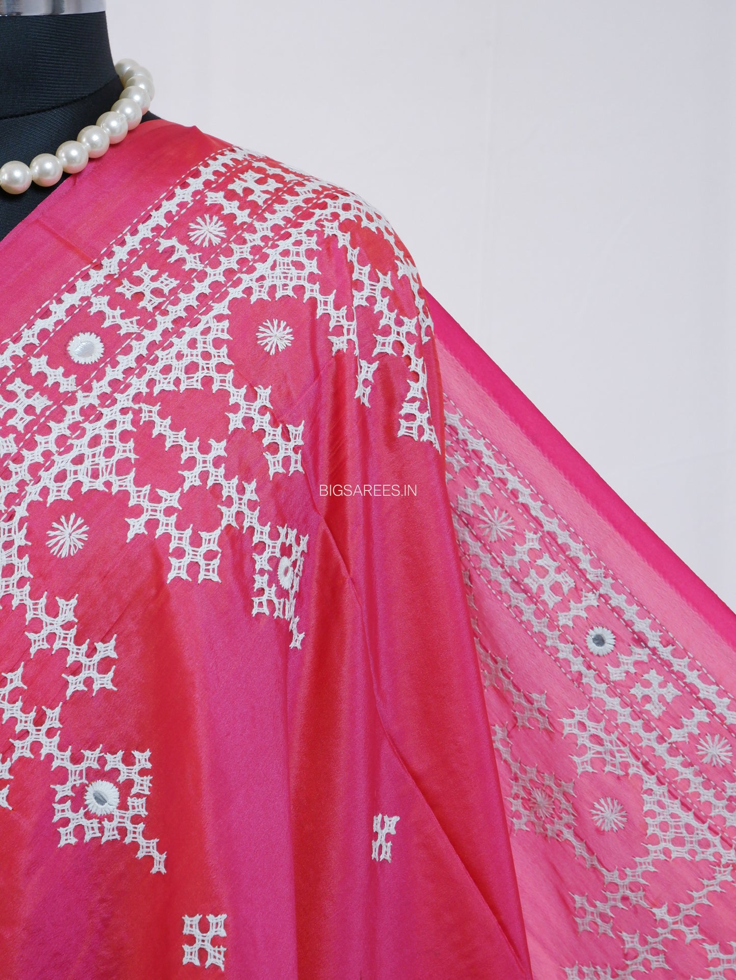Kutchi/Gujarati Stitch Hand Embroidered Saree | Art Silk | Foil Mirror | Pink