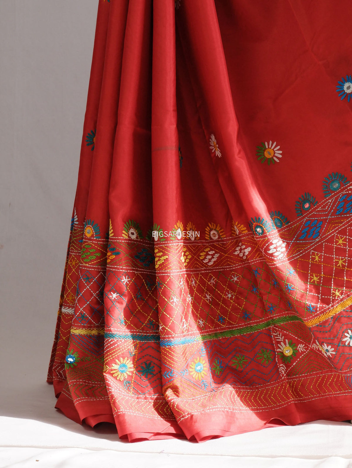Lambani Hand-Embroidered Saree | Art Silk | Red