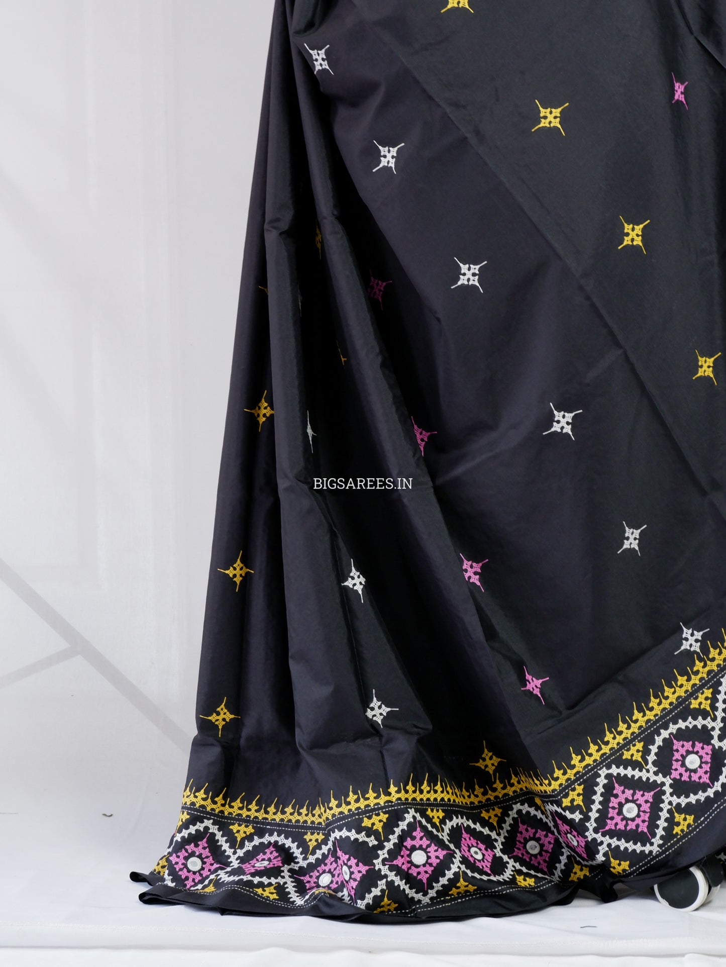 Kutchi/Gujarati Stitch Hand Embroidered Saree | Art Silk | Foil Mirror | Black