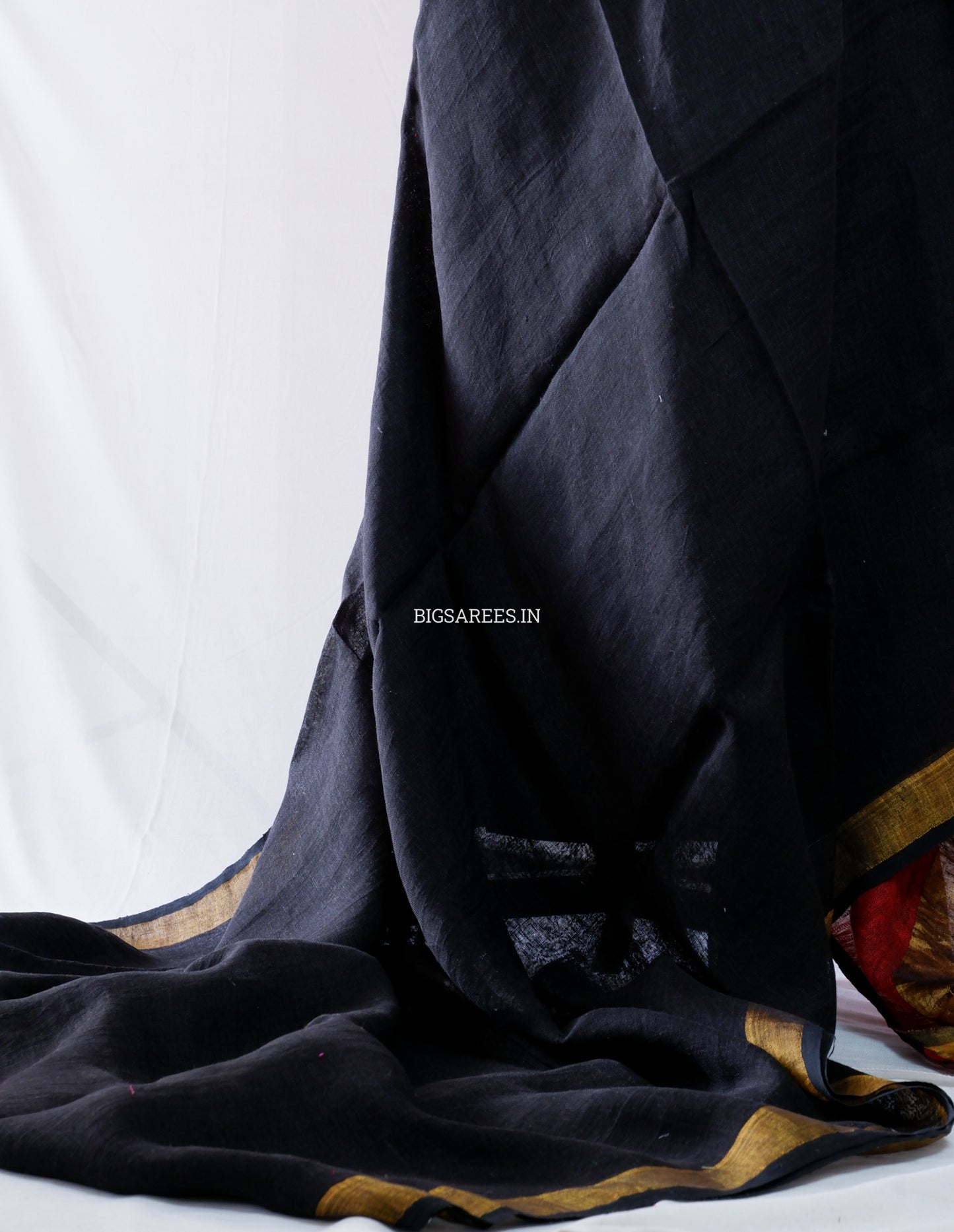 Pure Jayshree Linen Saree | Plain | Black