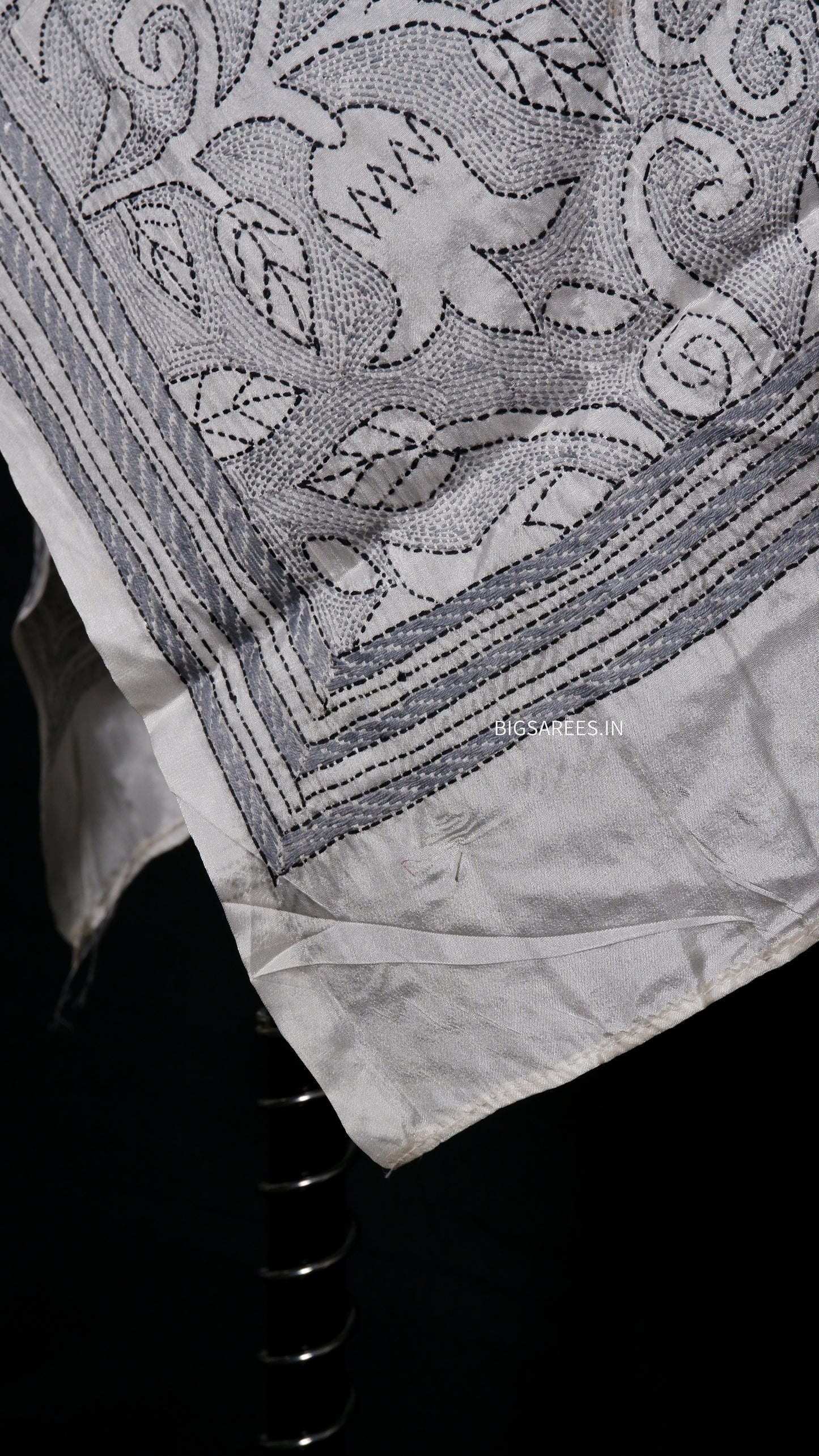 Kantha Art Silk Stole | White | 22" |