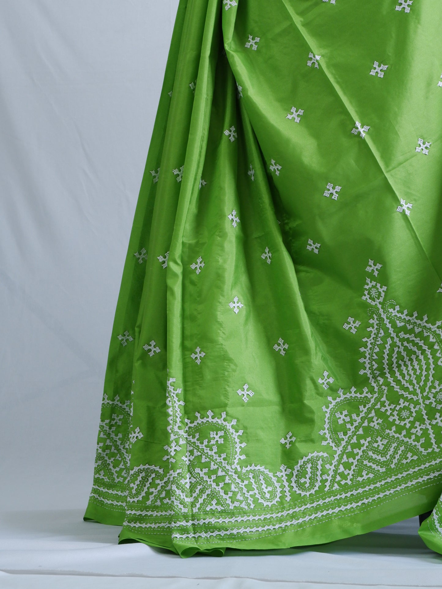 Kantha - Stitch Hand Embroidered Saree | Blended Bangalore Silk / Art Silk | Grass Green