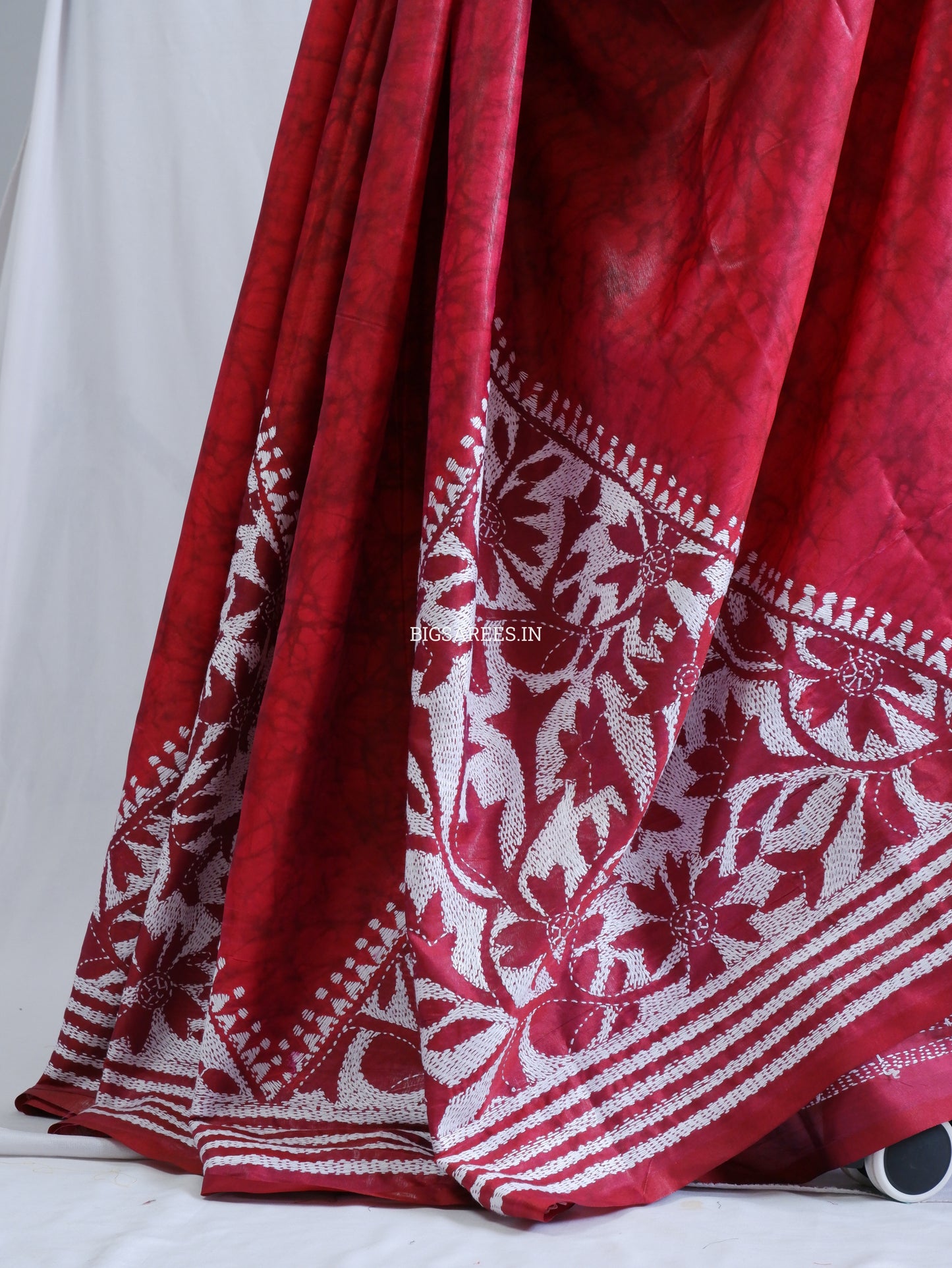 Reverse Kantha Stitch Hand Embroidered Batik Saree | Blended Bangalore Silk / Art Silk | Red