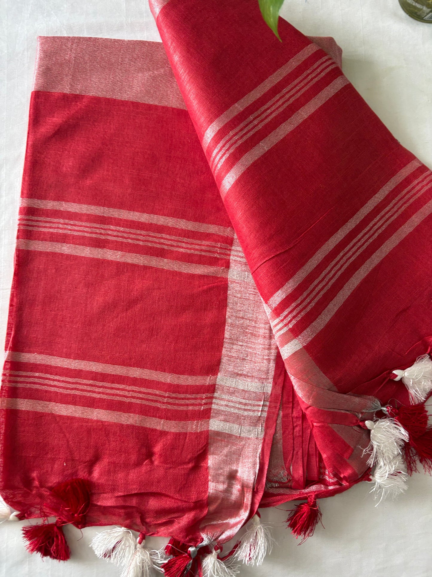 Cotton Linen Saree With running Blouse