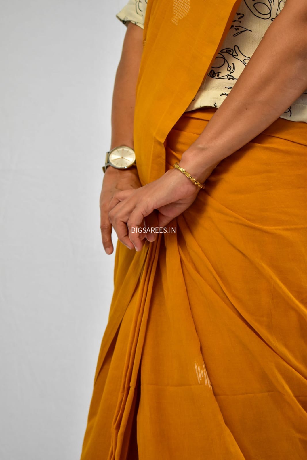 Hand woven Pure Mul Cotton Saree (Handloom Marked) - Mustard