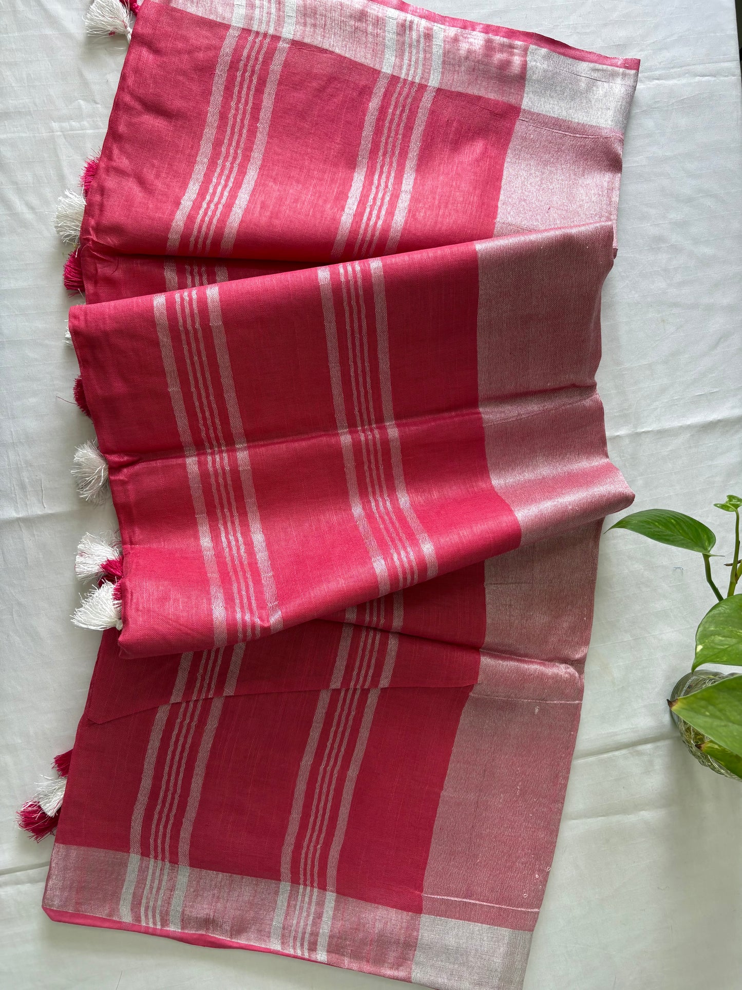 Cotton Linen Saree With running Blouse