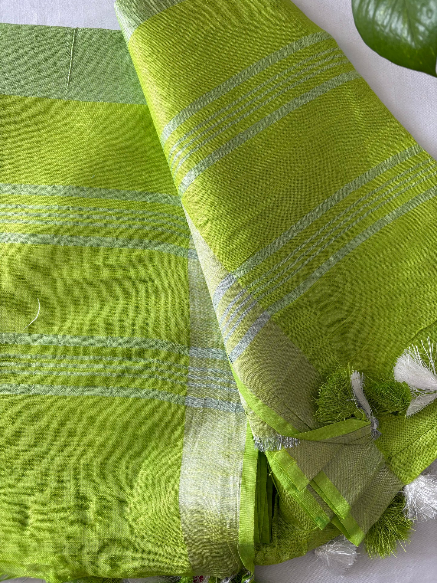 Cotton Linen Saree With running Blouse