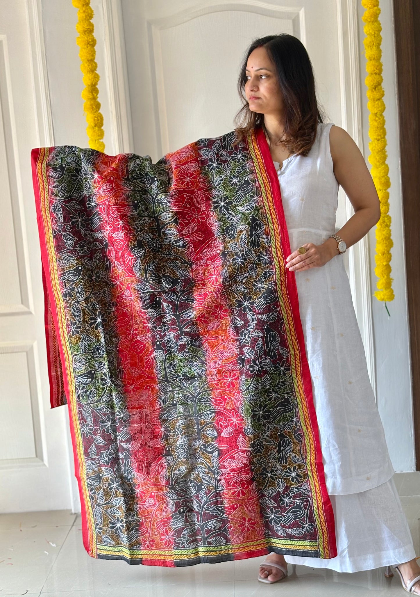 Kantha Hand Embroidary Full Work Tye Dye Semi Tusshar Silk Dupatta
