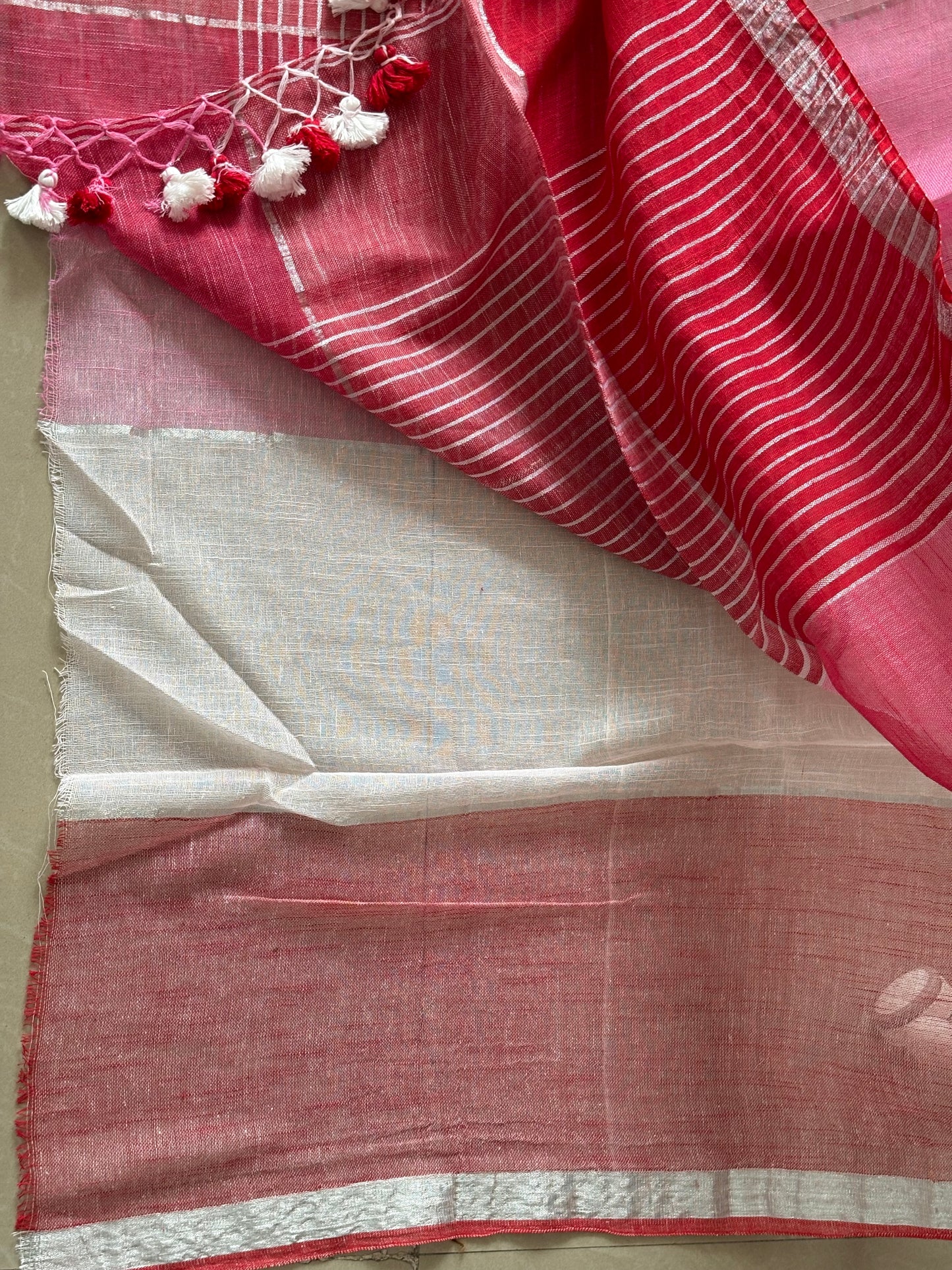 Handloom woven pure Linen By Linen Saree