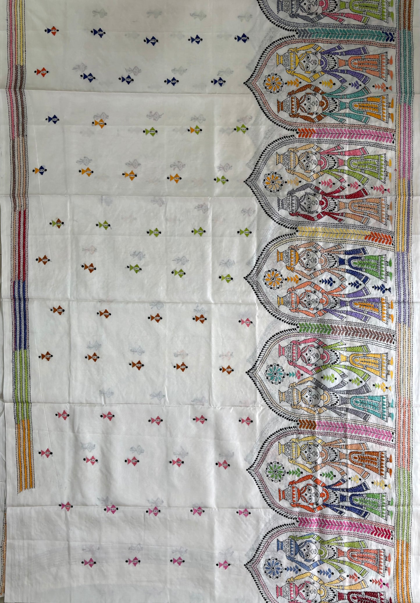 Off white Kantha Hand Embroidered Blended Banglore Silk/Art Silk Saree With Blouse