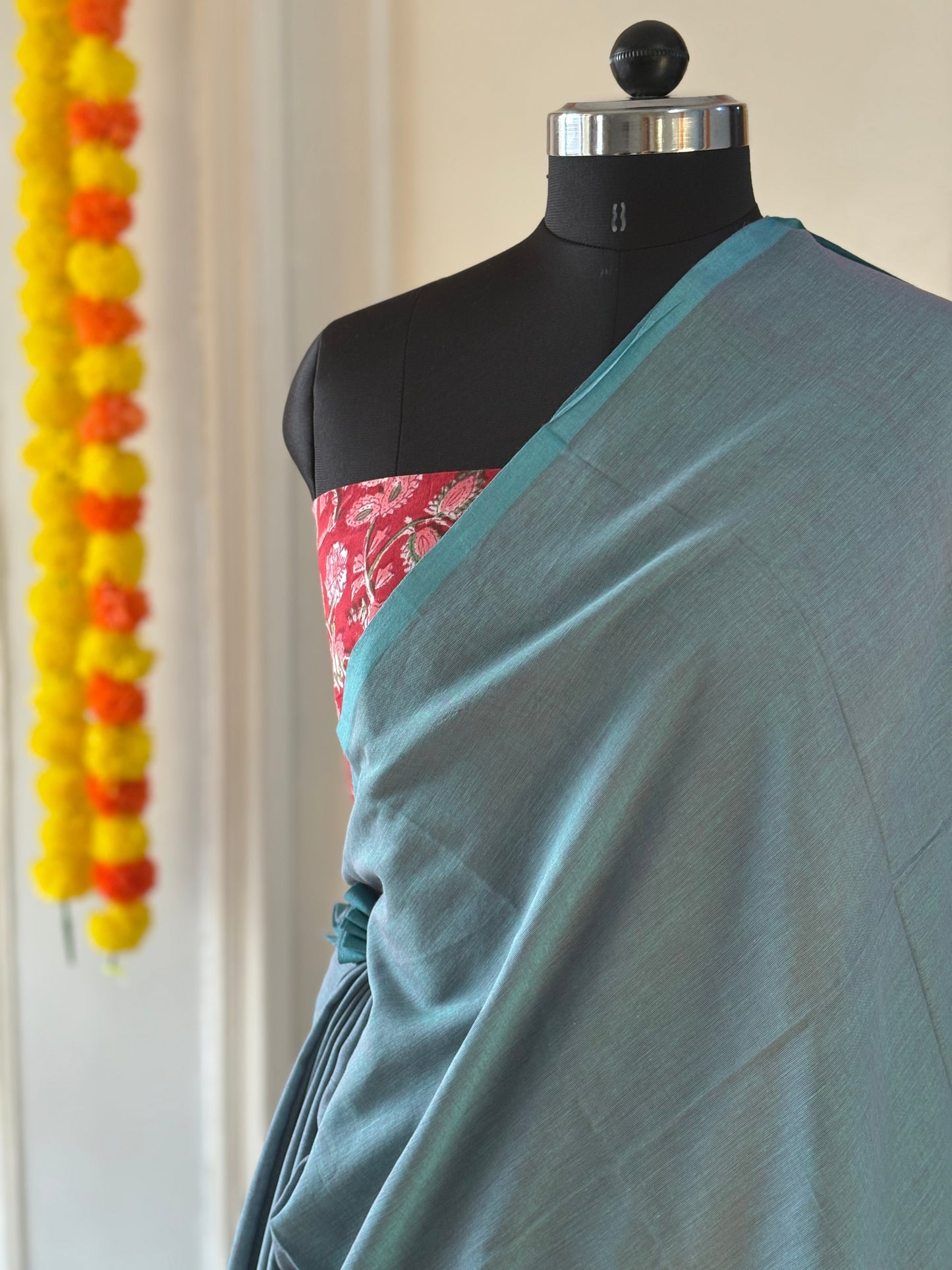 Pure Mul Cotton Saree - Cream