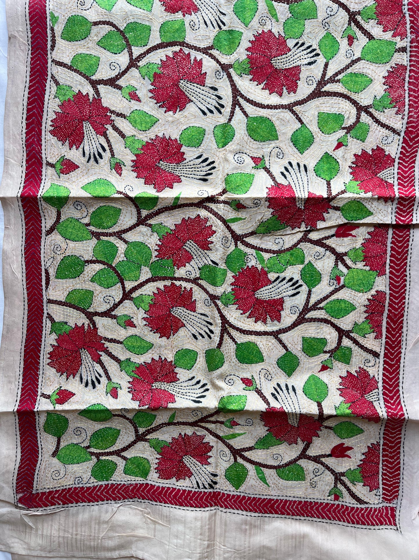 Nakshi Kantha Semi Tusshar silk Stole 22"