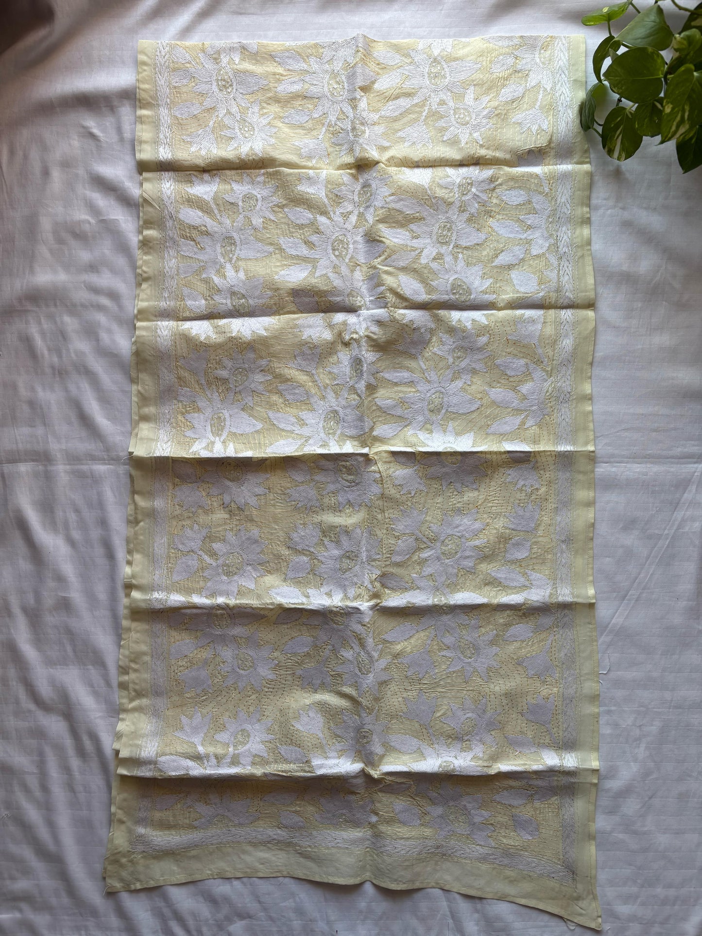 Nakshi Kantha Semi Tusshar silk Stole 22"