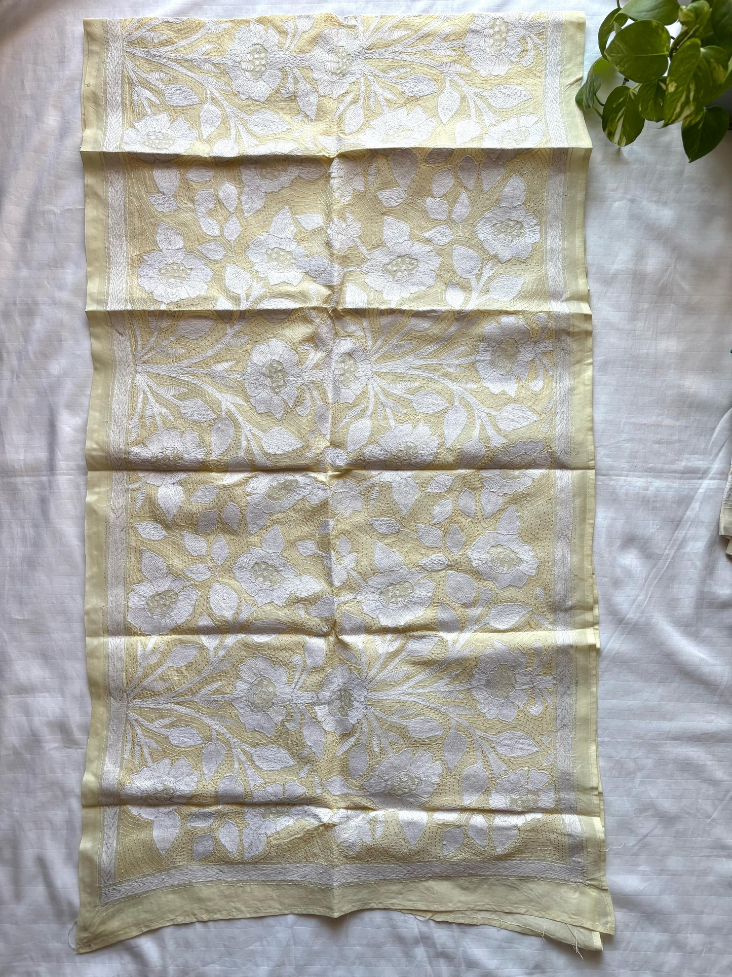 Nakshi Kantha Semi Tusshar silk Stole 22"