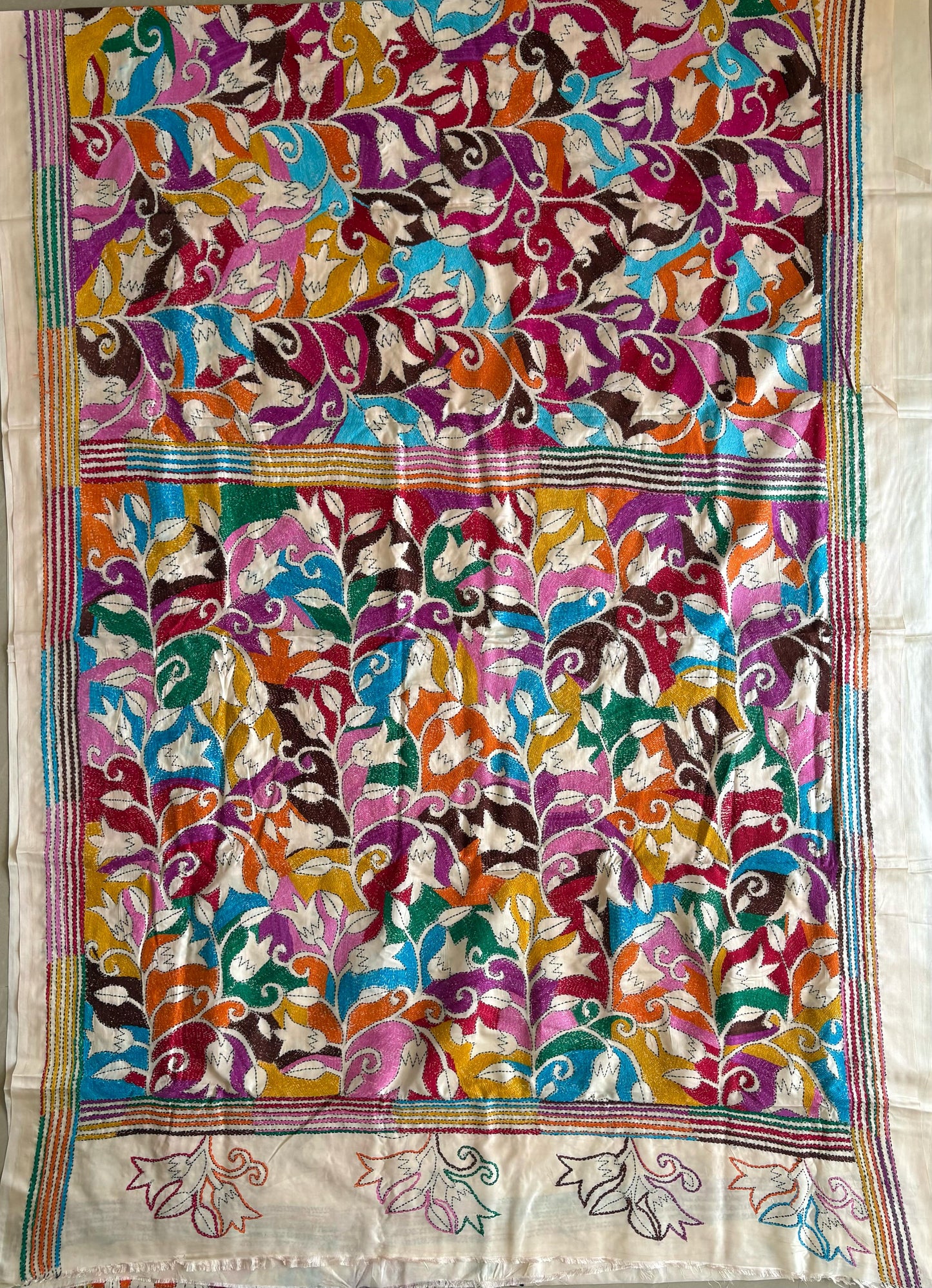 Off White Hand Embroidered Kantha Stitch Saree in Artificial Silk