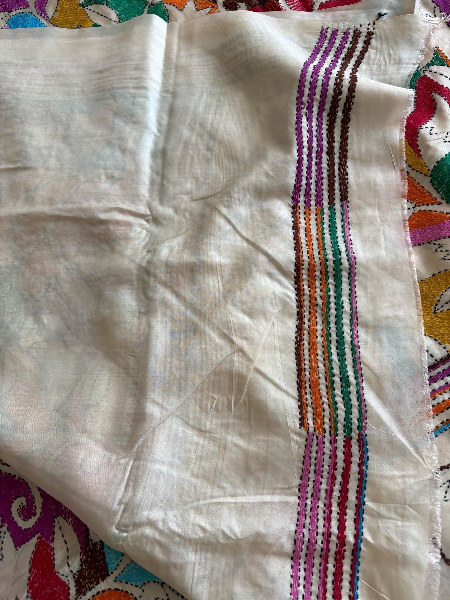 Off White Hand Embroidered Kantha Stitch Saree in Artificial Silk