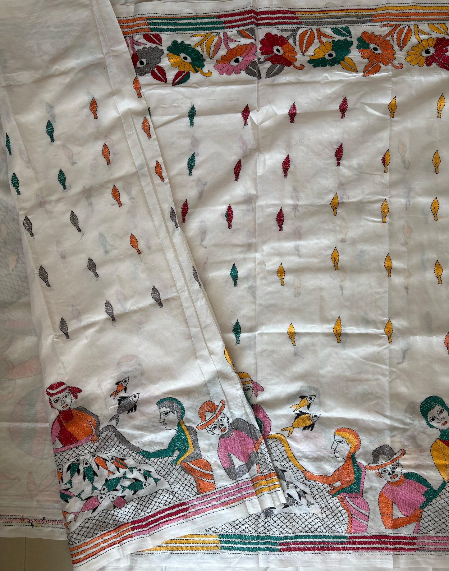 Off White Hand Embroidered Kantha Stitch Saree in Artificial Silk