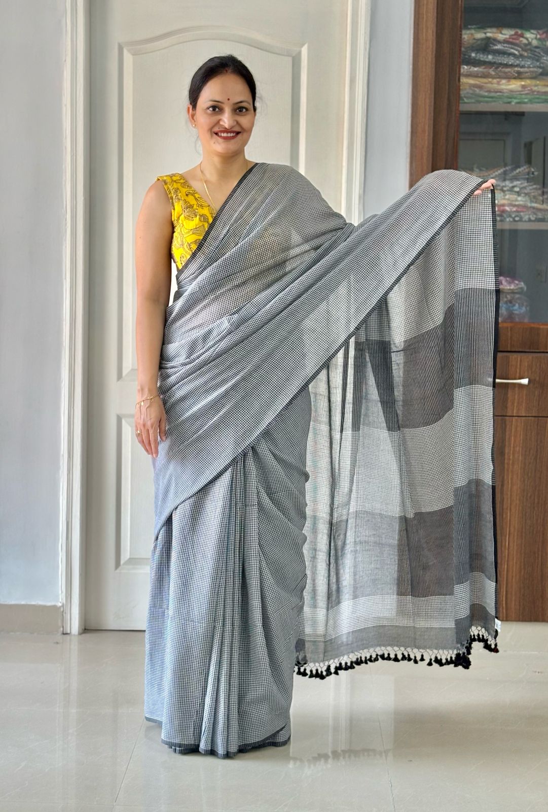 Gamcha Check Mul Cotton handwoven Saree (Handloom Marked)