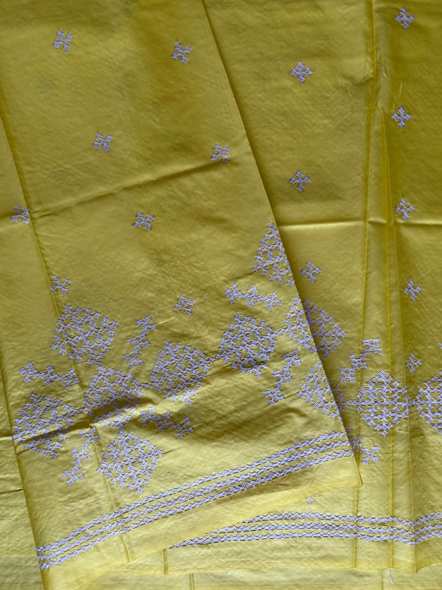 Gujrati Stitch/Kutch Hand Embroidered Art Silk Saree