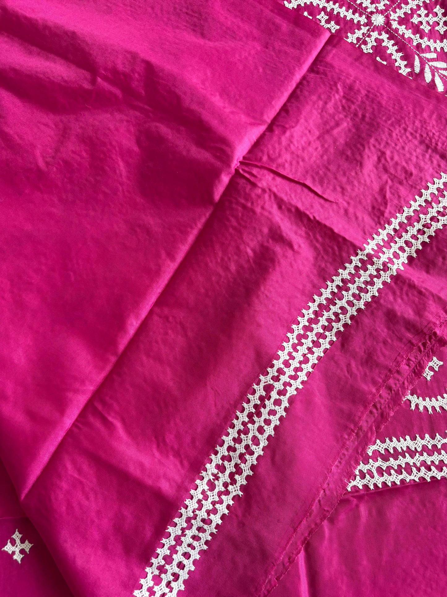 Gujrati Stitch/Kutch Hand Embroidered Art Silk Saree - Rani Pink