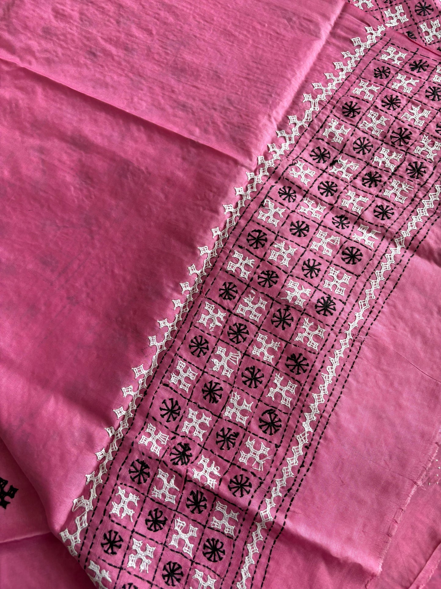 Gujrati Stitch/Kutch Hand Embroidered Art Silk Saree